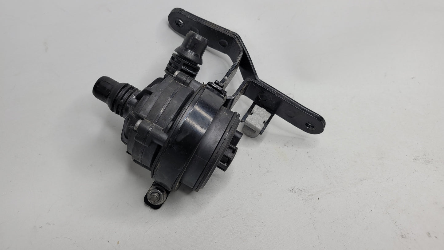 Auxiliary Coolant Pump Water Pump Genuine BMW B46 B48 B58 S58 8651287 - MPerformance.parts