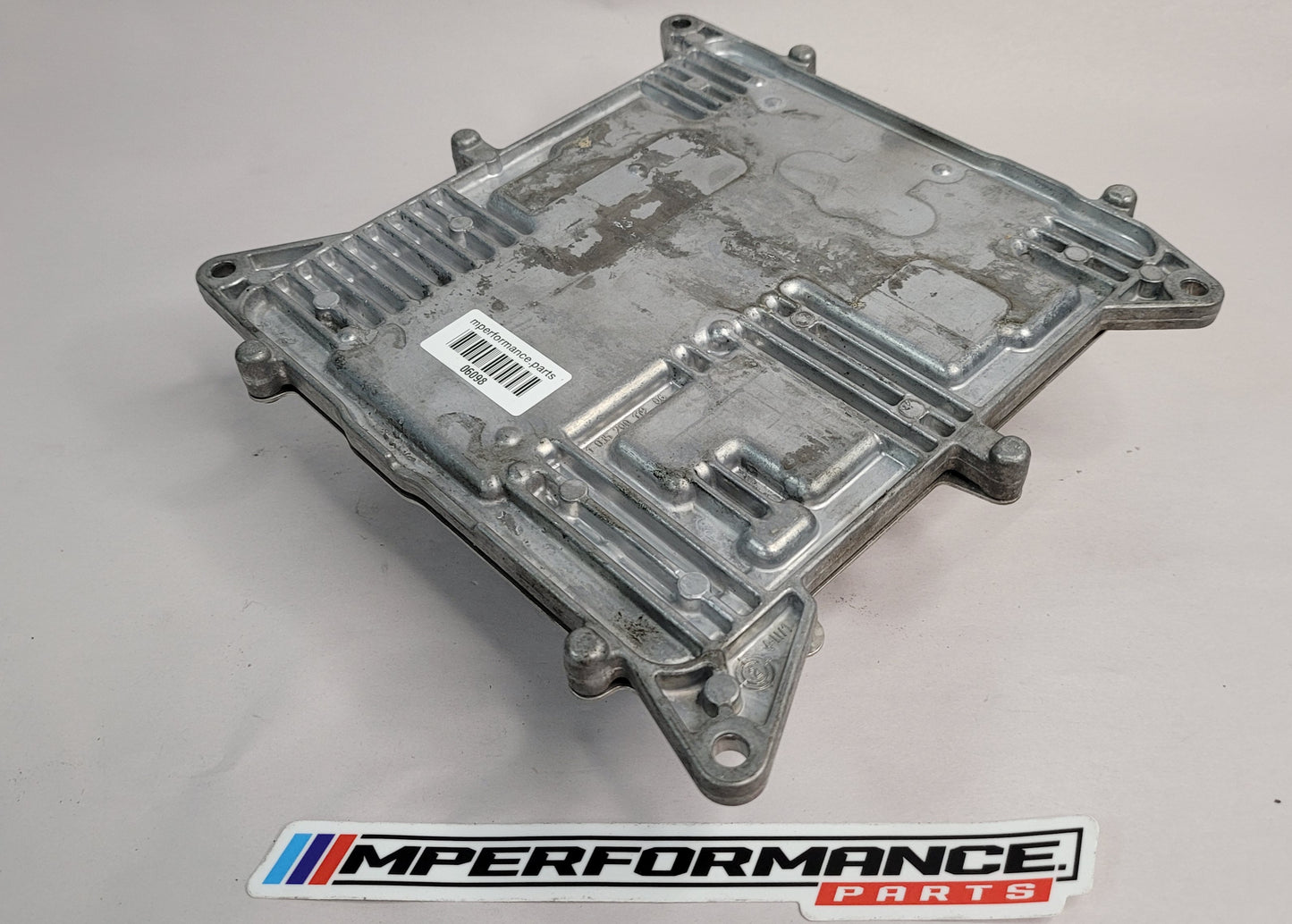 BMW F30 F31 F32 328i 428i N20 Engine Control ECU DME 8639595 - MPerformance.parts