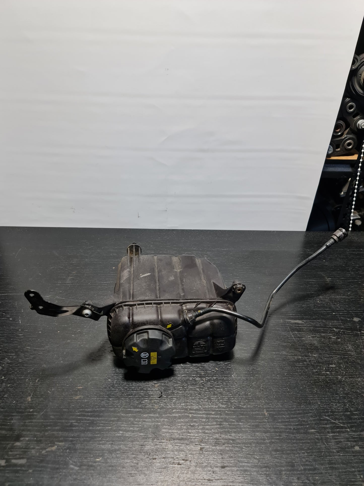 BMW Coolant Expansion Tank 2019-2021 M2 / 2015-2018 M3 / 2015-2020 M4 - 2284600 - MPerformance.parts