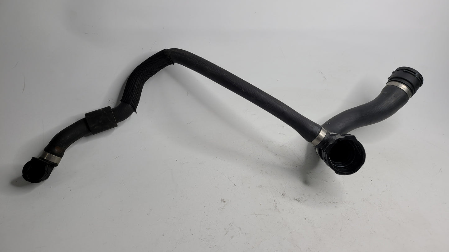 BMW M2 COMPETITION F87 2016 - 2020 RADIATOR COOLING PIPE HOSE LINE 8071985 - MPerformance.parts