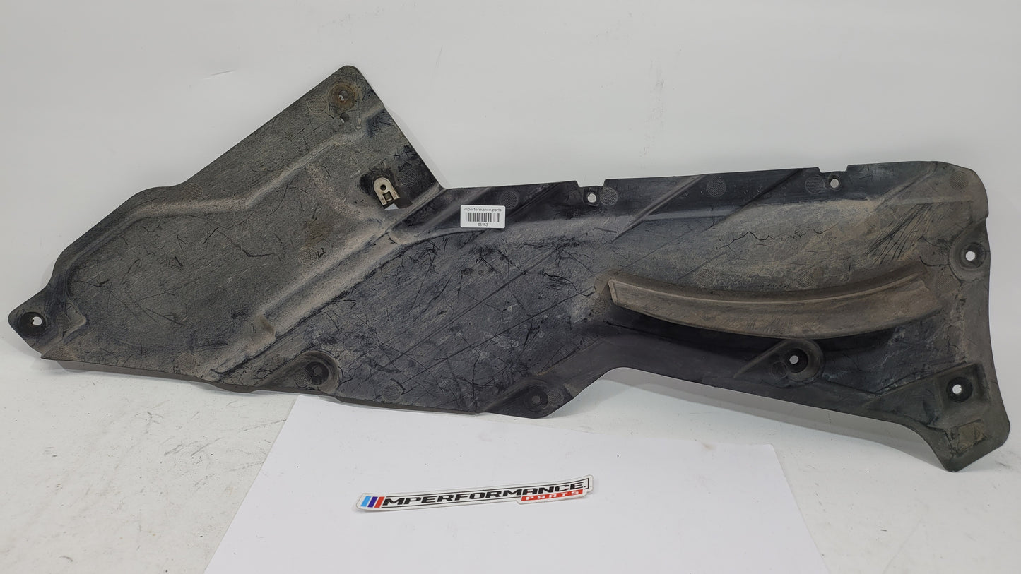 BMW M3 M4 G80 G82 G83 underbody panelling panel trim right side, MPerformance.parts replacement part with detailed finish.