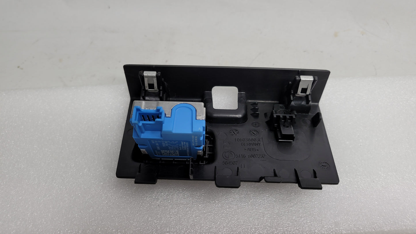BMW M3 G80 CENTER CONSOLE USB C PLUG W/ LIGHT - 106038803c - MPerformance.parts