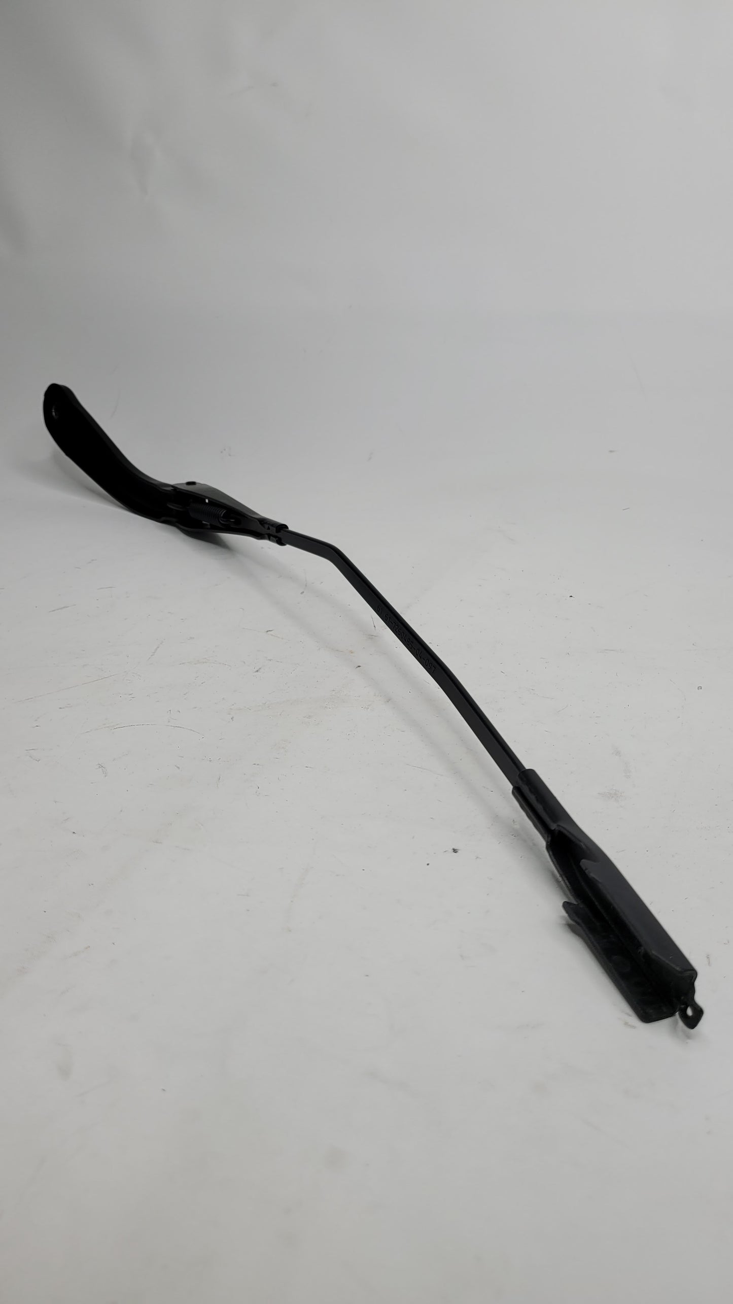 BMW F80 M3 Front Windscreen Wiper Arm W000027229D - MPerformance.parts