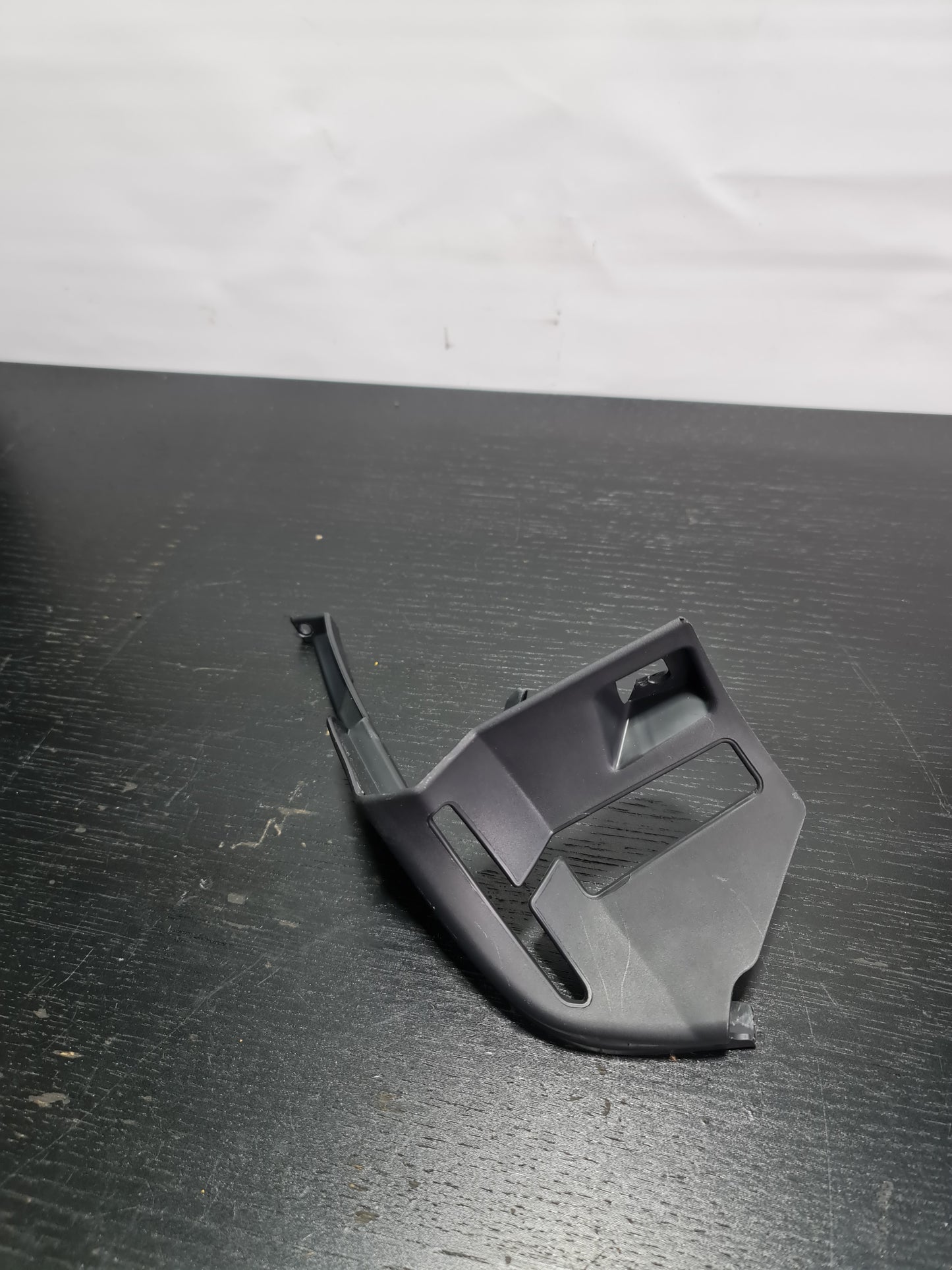 BMW 320I 328I F30 REAR 2ND ROW SEAT CHILD LOCK HOOK ANCHOR COVER OEM 51467256110 7256110 - MPerformance.parts