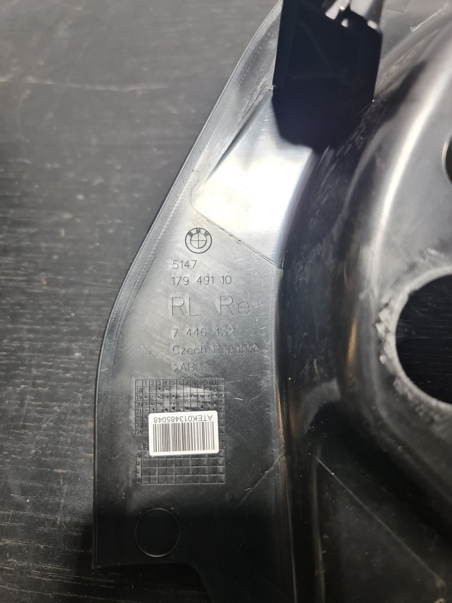 BMW 3 G80 A-Pillar Bottom Panel Cover Front Right RHD 7446432 - MPerformance.parts