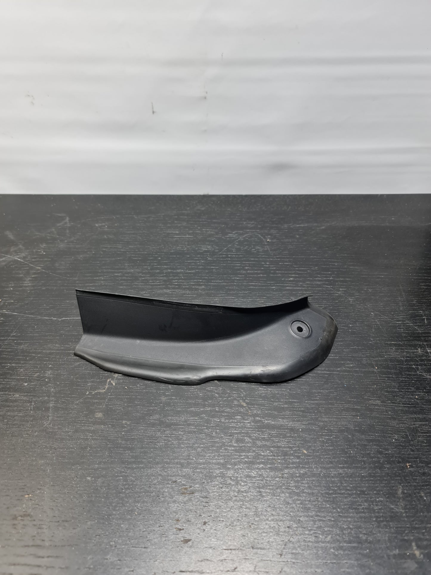 BMW M3 F80 REAR RIGHT SIDE TAILLIGHT DRIP RAIL COVER TRIM PANEL 5149-7-453-334 - MPerformance.parts