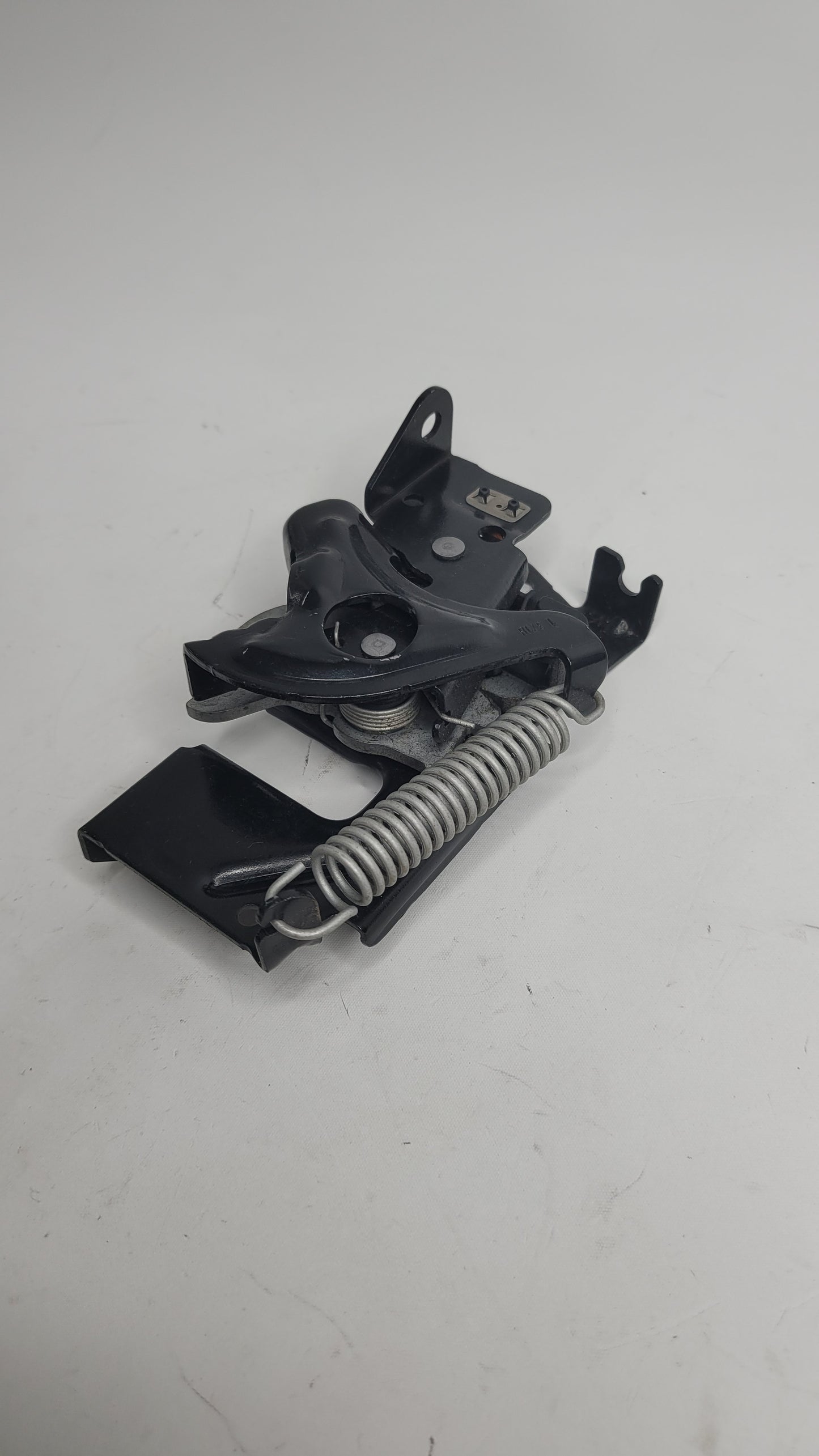 BMW F80 M3 F82 M4 Front Left Hood Lock Latch 7242548-11 - MPerformance.parts