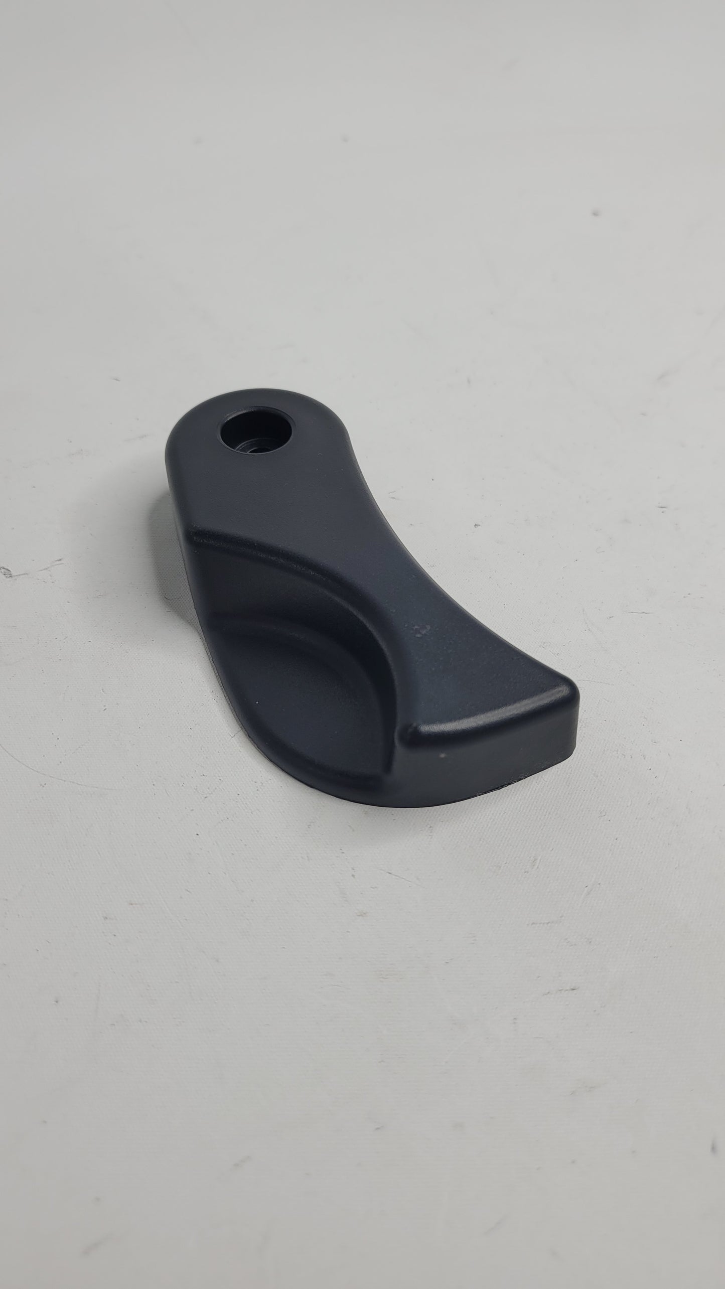 BMW F80 M3 Bonnet Release Handle 7309608 - MPerformance.parts