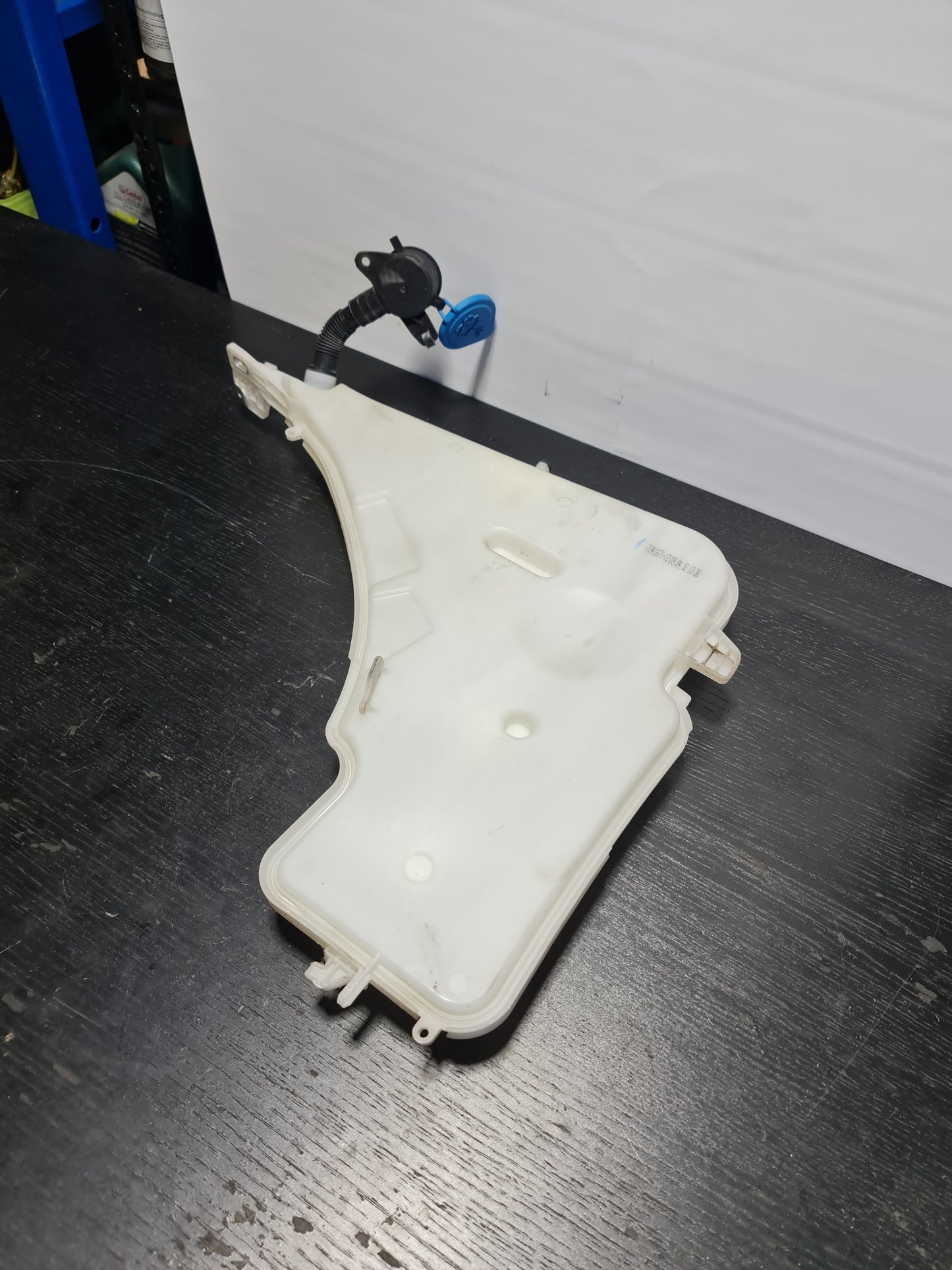 BMW 2 3 4 Series F22 F30 F32 LCI Washer Fluid Reservoir Tank Container 7241671 - MPerformance.parts