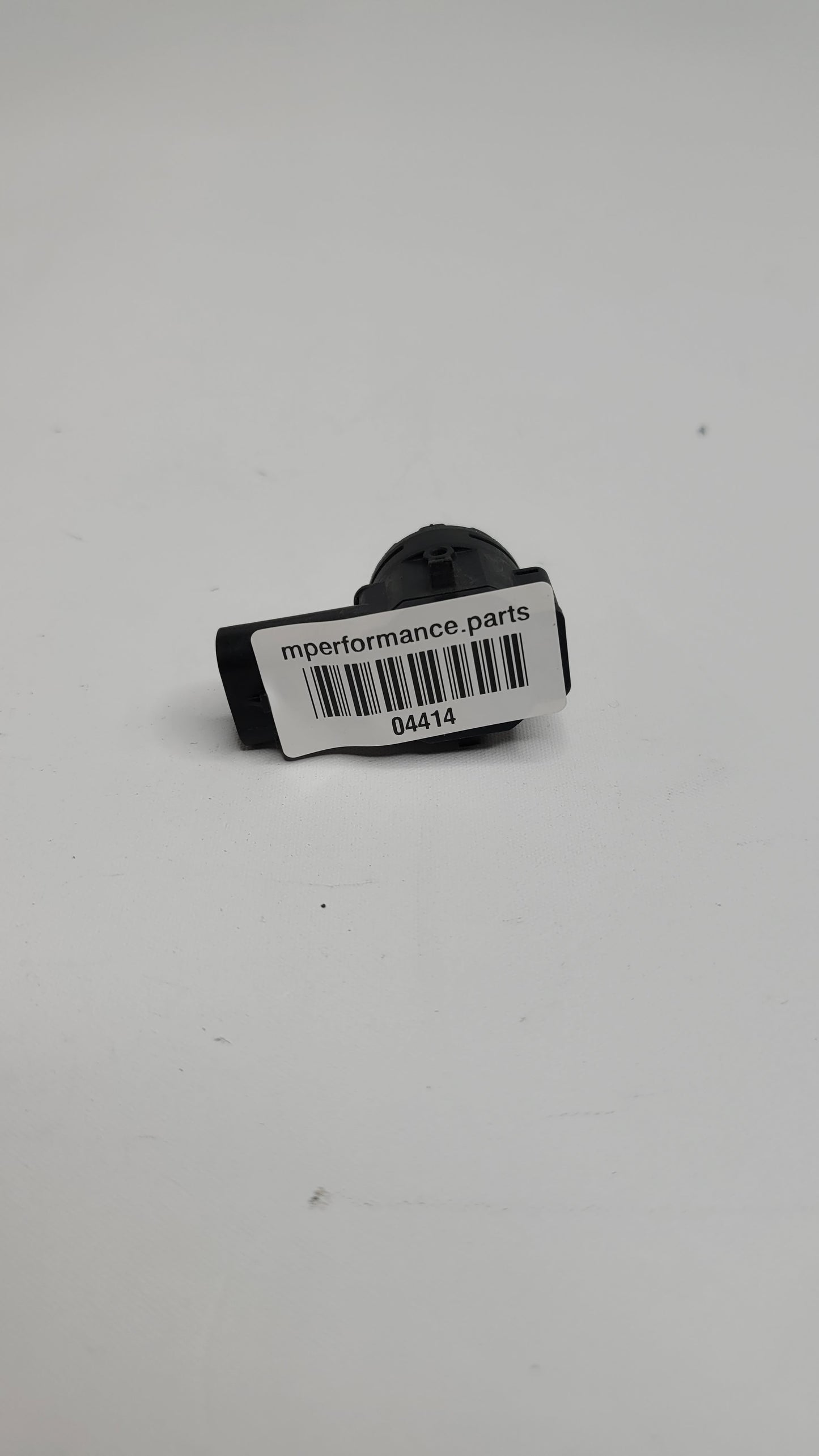 BMW M3 Bumper Ultrasonic Parking Distance Sensor Parking Aid 6620 9826784-01 - MPerformance.parts