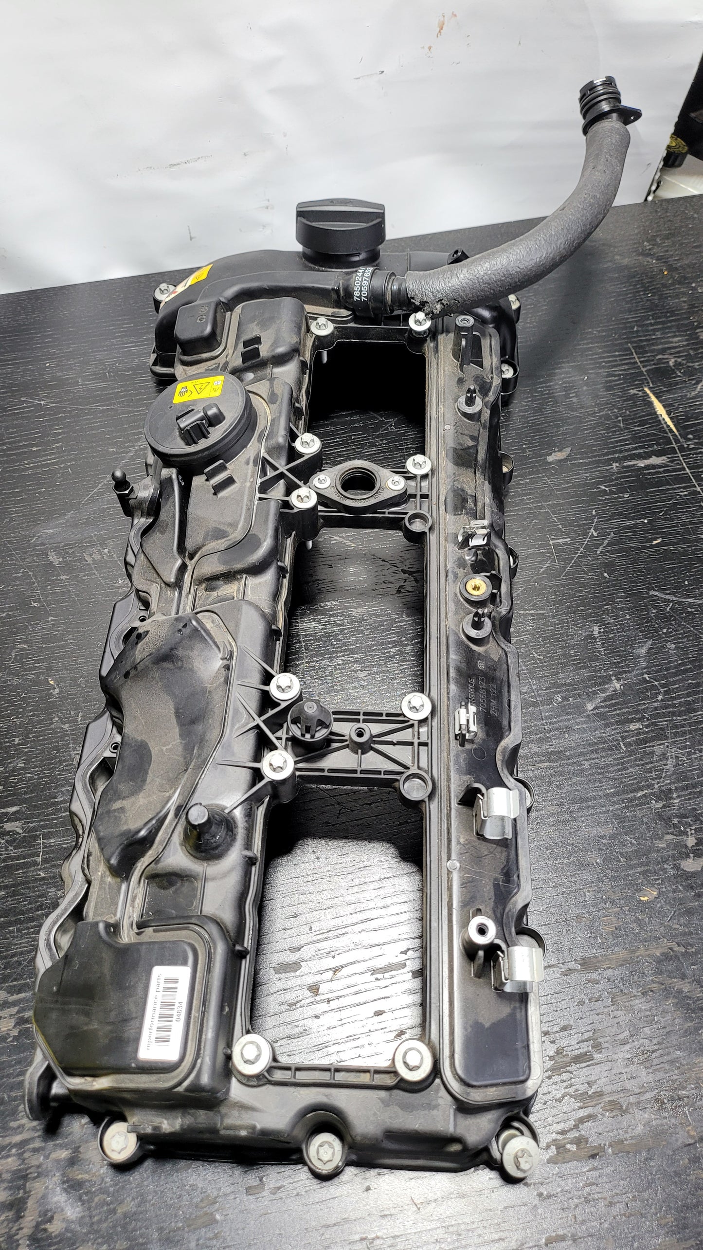 BMW M3 M4 Engine Rocket Valve Cover 8655331 7846359 - MPerformance.parts