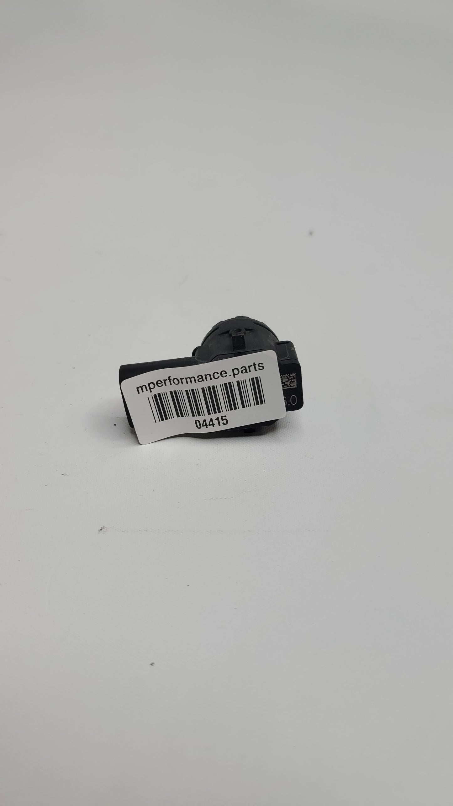 BMW M3 Bumper Ultrasonic Parking Distance Sensor Parking Aid 6620 9826784-01 - MPerformance.parts