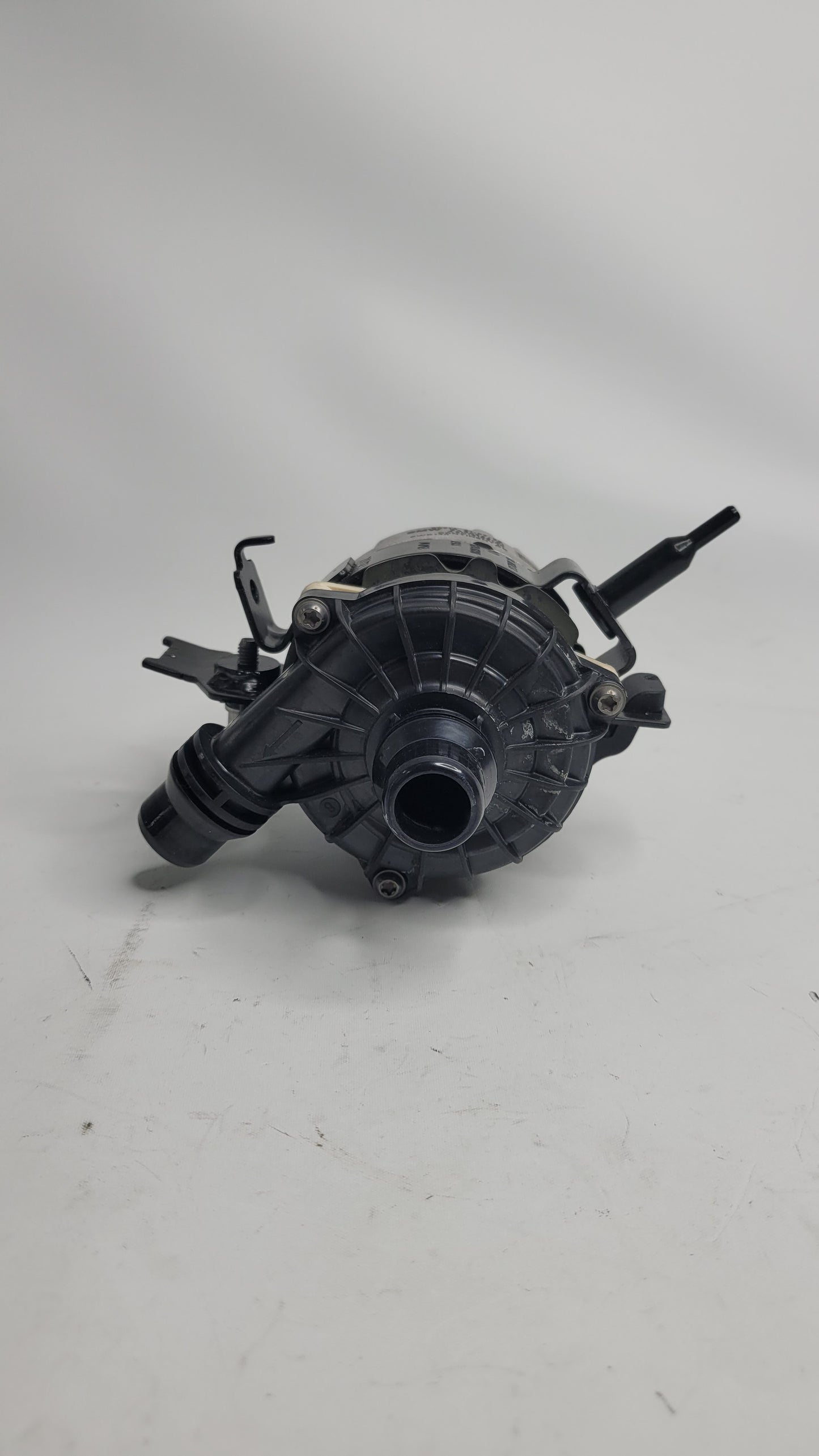 BMW M3 Auxiliary Water Pump 5A30246-01 - MPerformance.parts