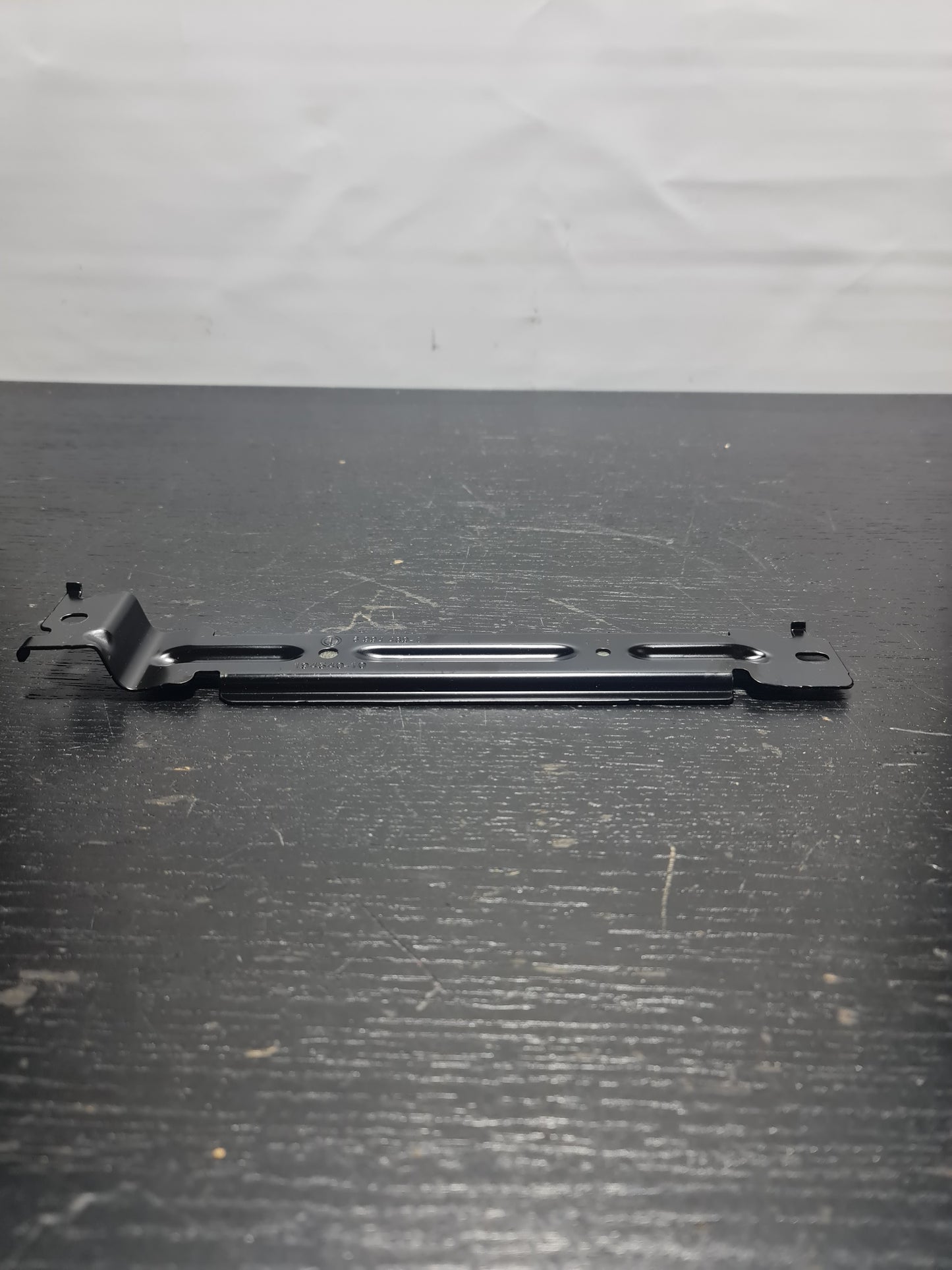 BMW 3 SERIES G20 - 2018 2019 2020 2021 - BATTERY HOLD DOWN CLAMP 194540-10 - MPerformance.parts