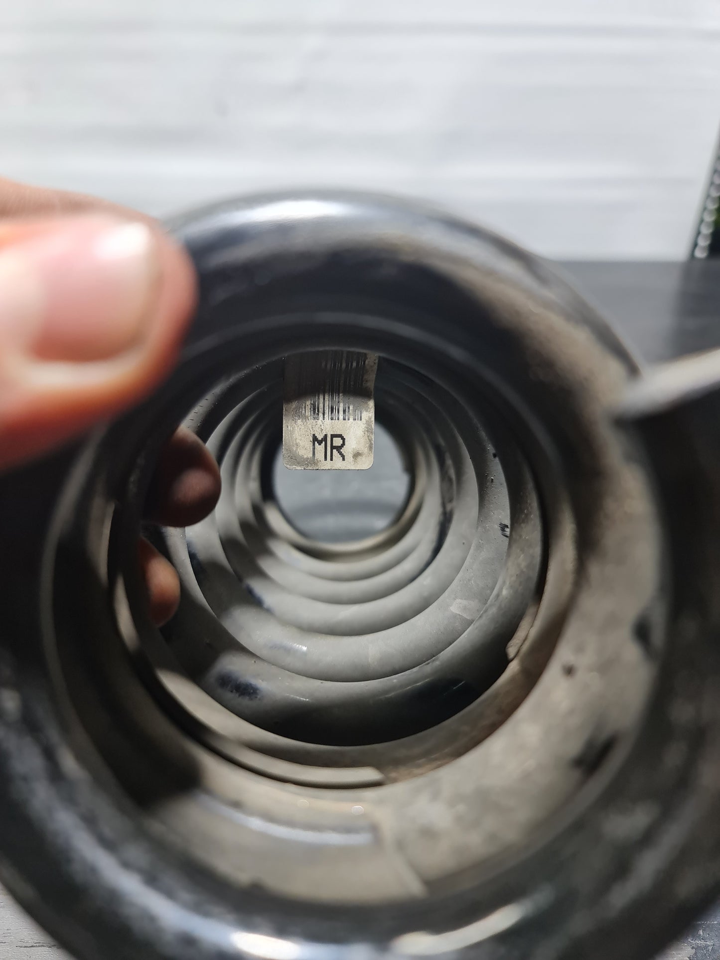 G80 G82 G83 M3 M4 REAR COILS SPRINGS - MPerformance.parts