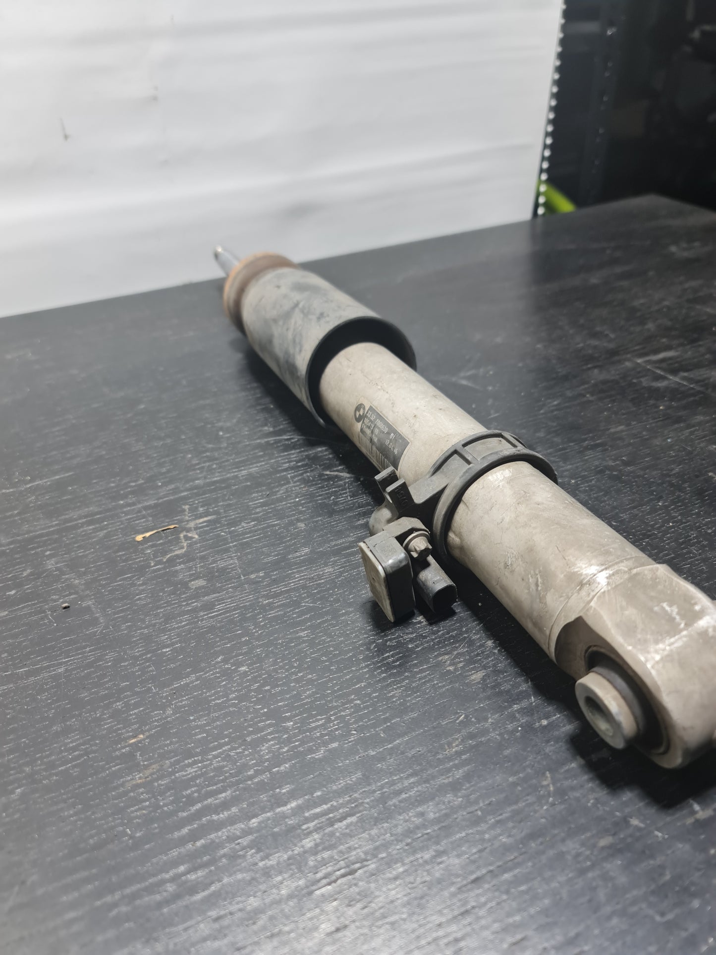2015-2020 BMW 33-52-8-008-630 BMW 33528008630 Shock Absorber Edc, Rear Right 8008630 02 - MPerformance.parts