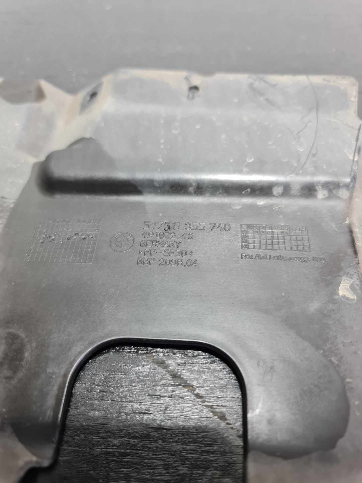 BMW M3 M4 F80 F82 2013 2017 RHD STEERING ENGINE COMPARTMENT COVER 8055740 51758055740 19183210 - MPerformance.parts