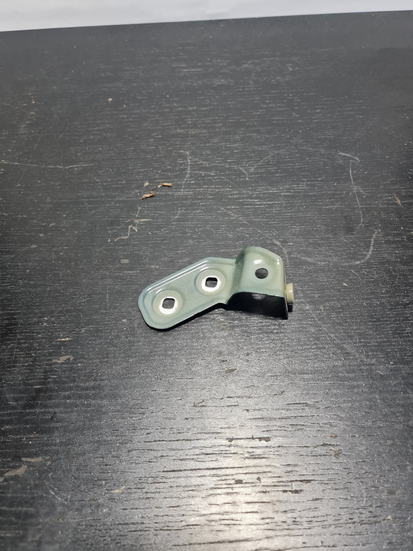 BMW 3 G80 G81 4 G22 G23 G26 G82 G83 Front Left Fender Holder 2024 7486803 OEM - MPerformance.parts
