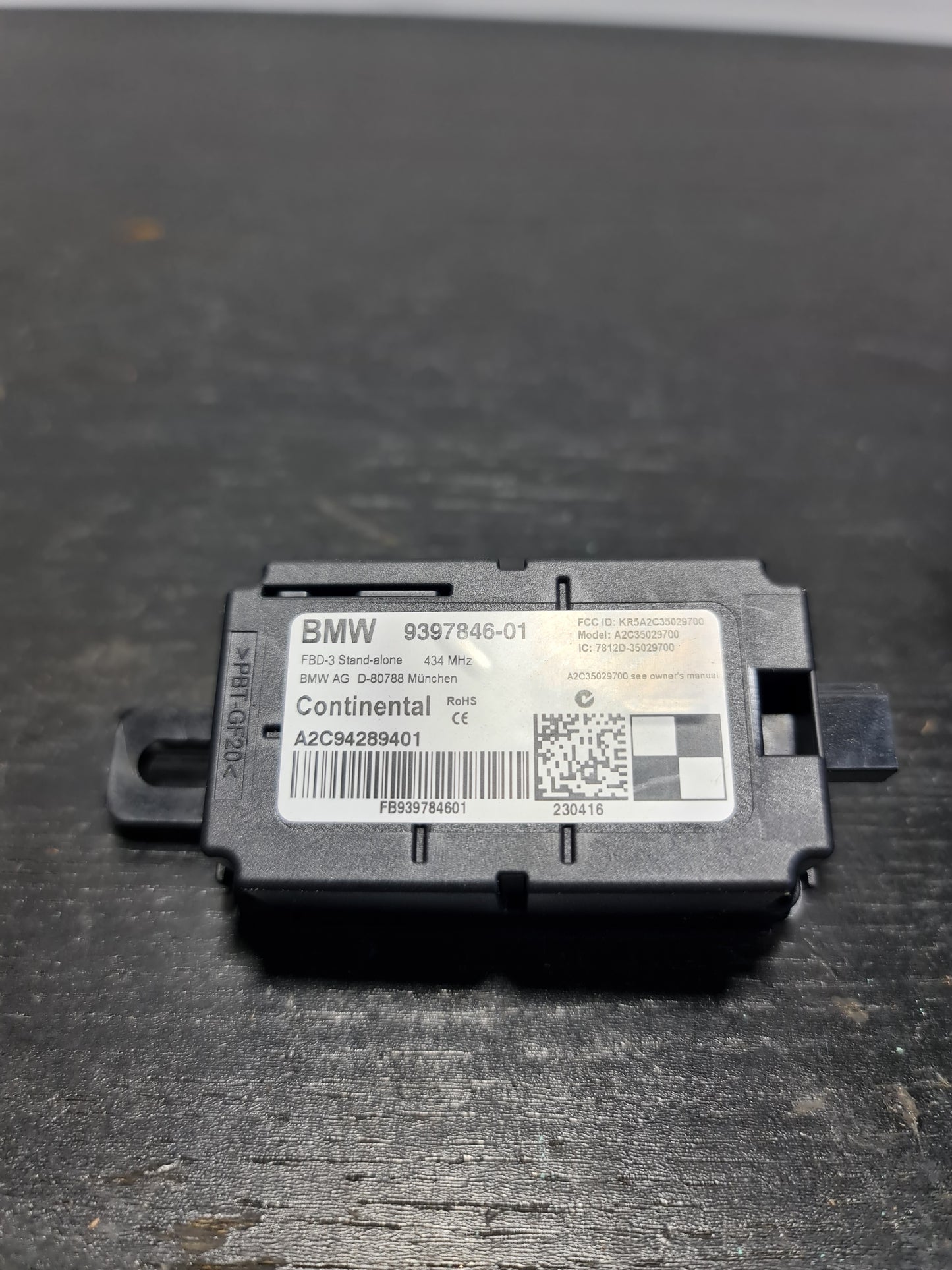 BMW F80 F82 M3 M4 F80 F82 F83 Remote Control Module Genuine 61359397846 9397846 - MPerformance.parts