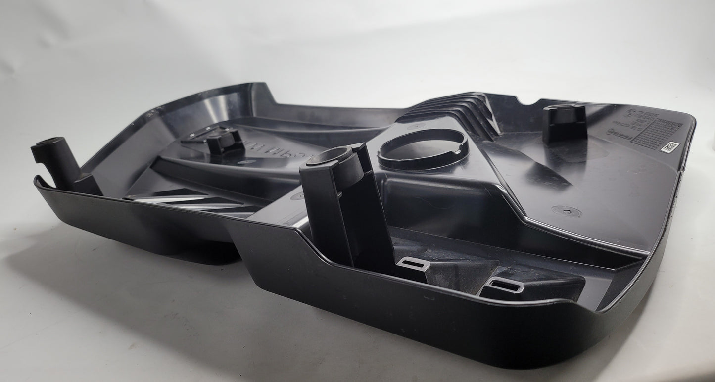 BMW M3/4 G80/82/83 ENGINE COVER - 8095875 - MPerformance.parts