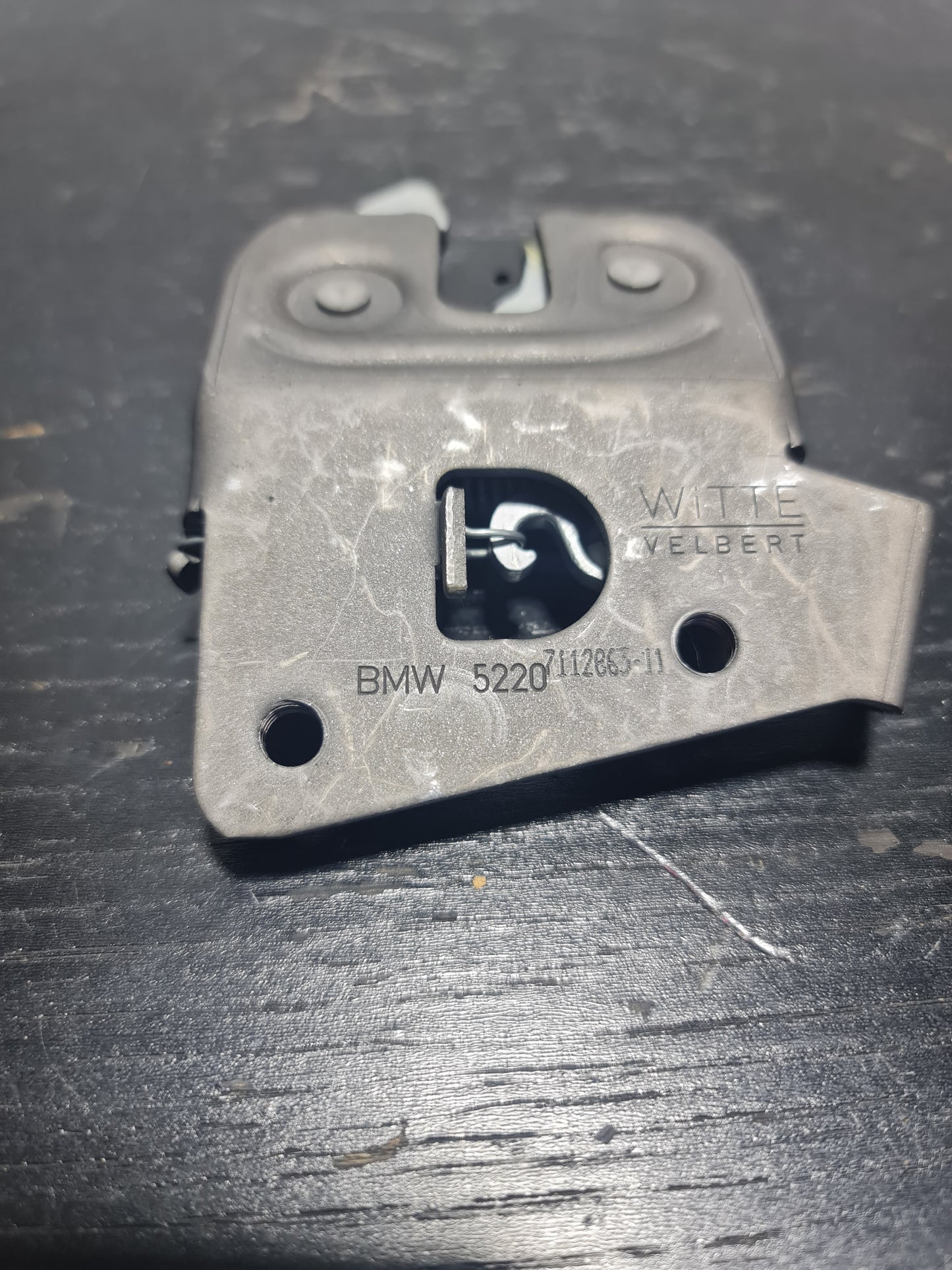 2004-2020 BMW 52-20-7-112-863 BMW 52207112863 Lock Left 7112863 11 - MPerformance.parts