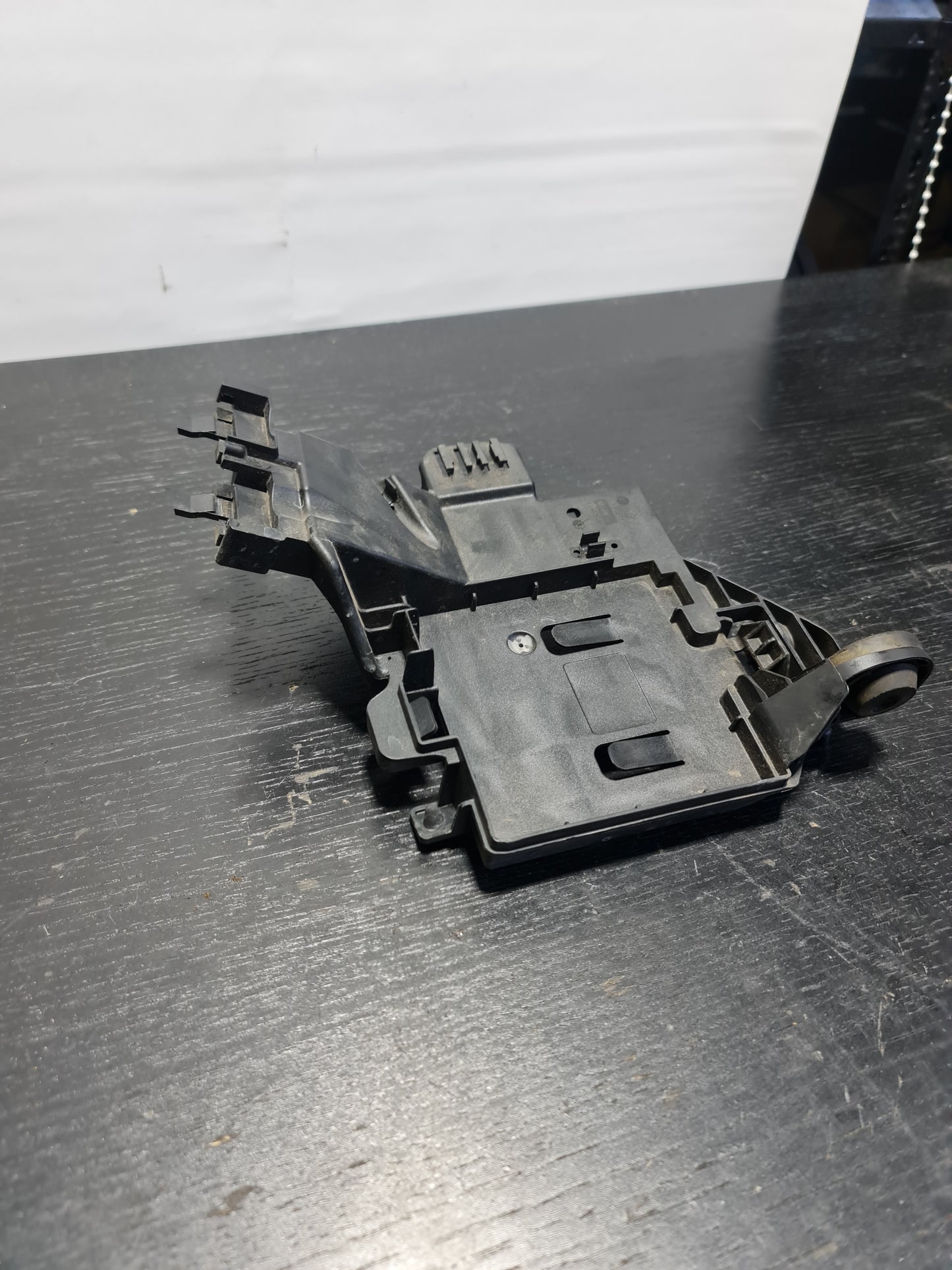 BMW M3 Power Supply Bracket Mount 7849609 - MPerformance.parts