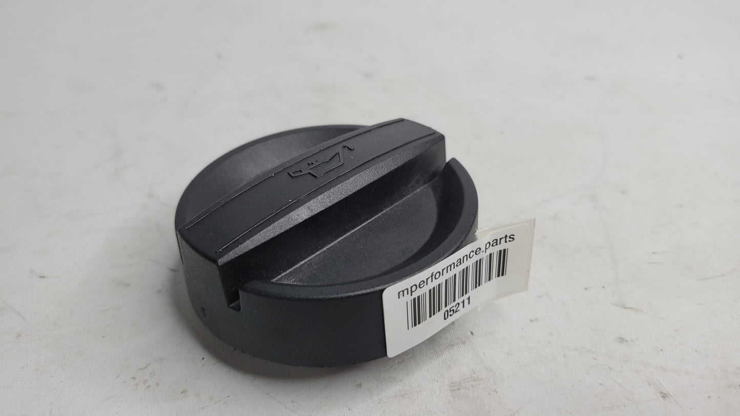 Engine OIL CAP 8655331 F80 M3 - MPerformance.parts