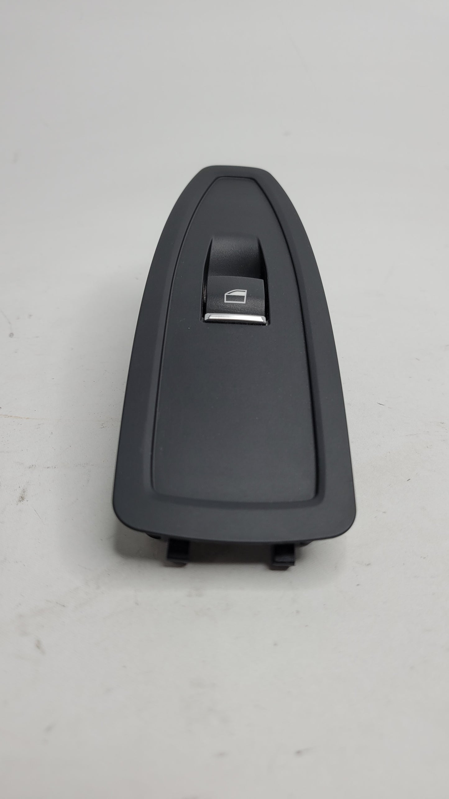 BMW M3 F80 FRONT RIGHT PASSENGER DOOR WINDOW POWER SWITCH 9208107-02 - MPerformance.parts