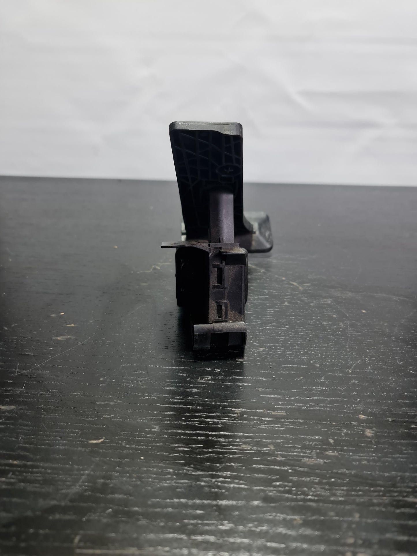 2006-2020 BMW 35-42-6-853-175 BMW 35426853175 Accelerator.Pedal Module,Automatic Gearbox 6853175 06 - MPerformance.parts