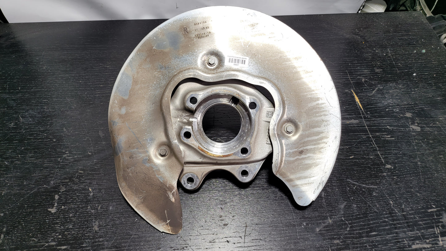 G80 M3 Rear Right Hub - MPerformance.parts