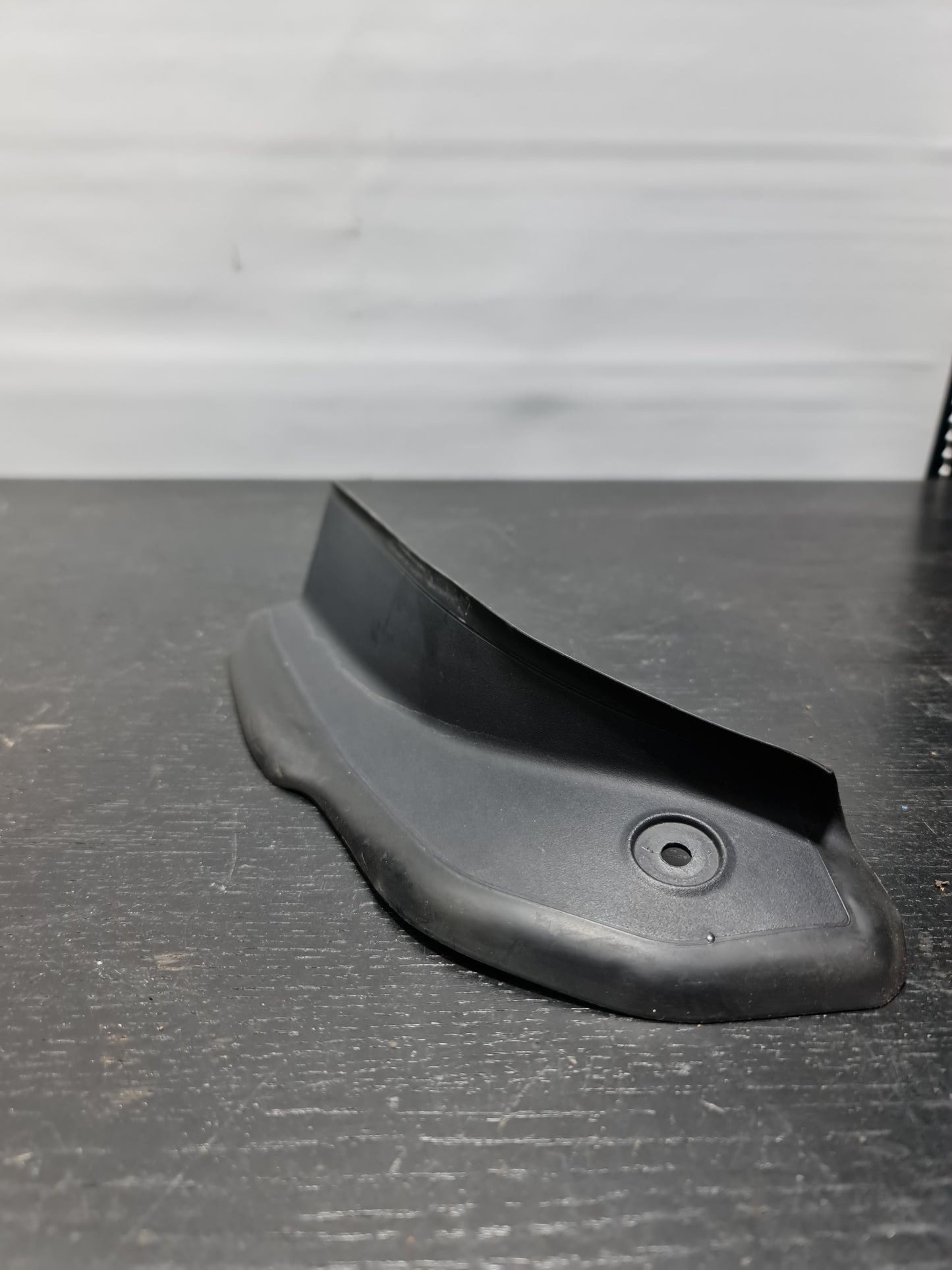 BMW M3 F80 REAR RIGHT SIDE TAILLIGHT DRIP RAIL COVER TRIM PANEL 5149-7-453-334 - MPerformance.parts