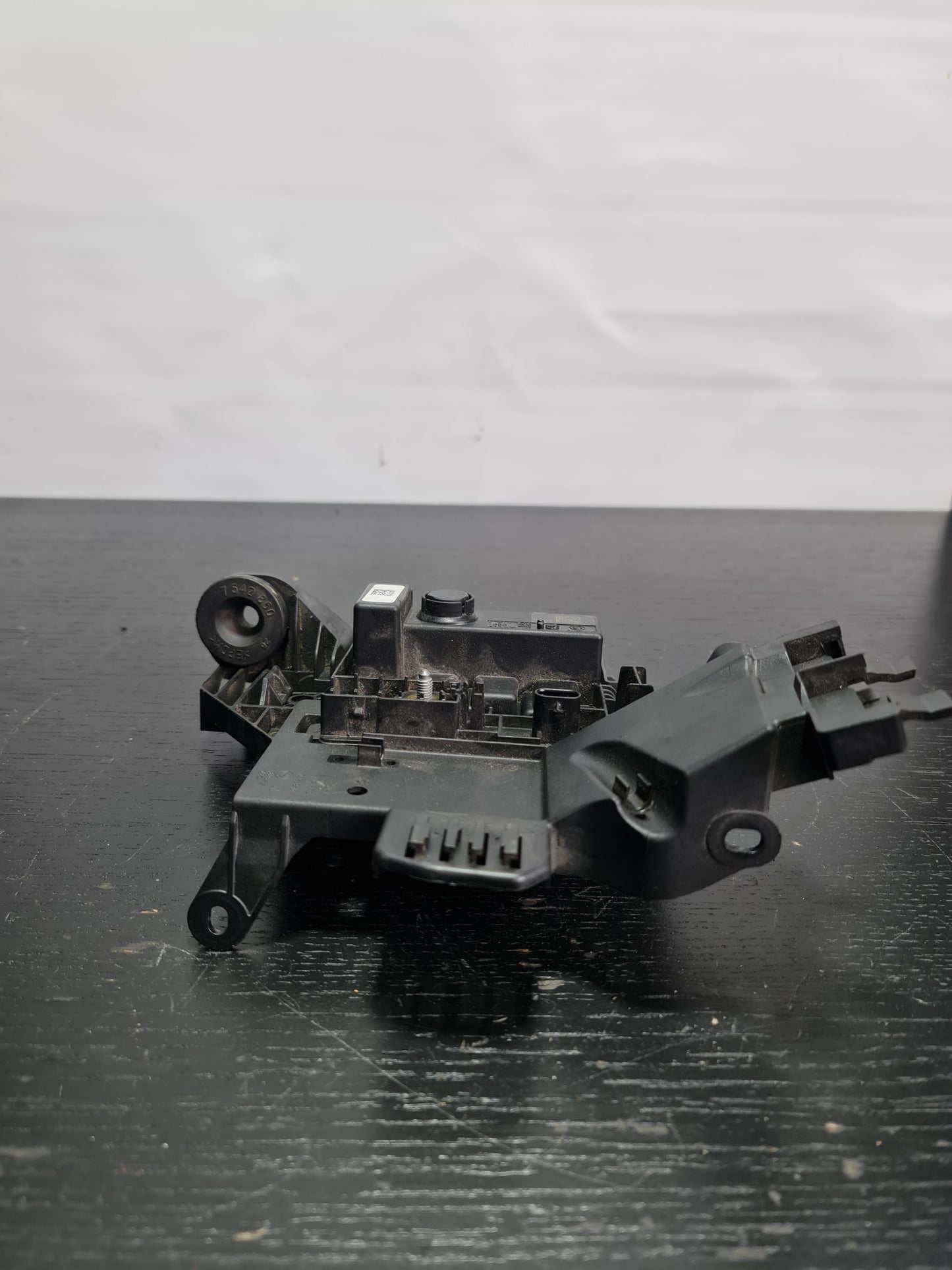 BMW M3 F80 INTEGRATED SUPPLY MODULE 12637614585 - MPerformance.parts