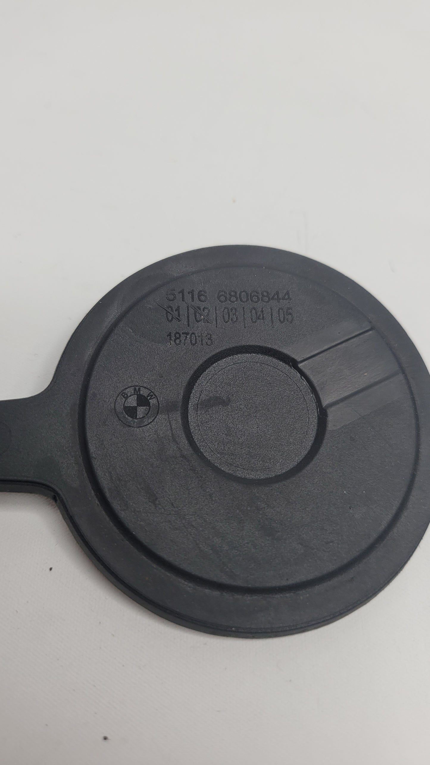 BMW M3 G80 XDRIVE - Center Console CUP Holder Insert 6806844 - MPerformance.parts