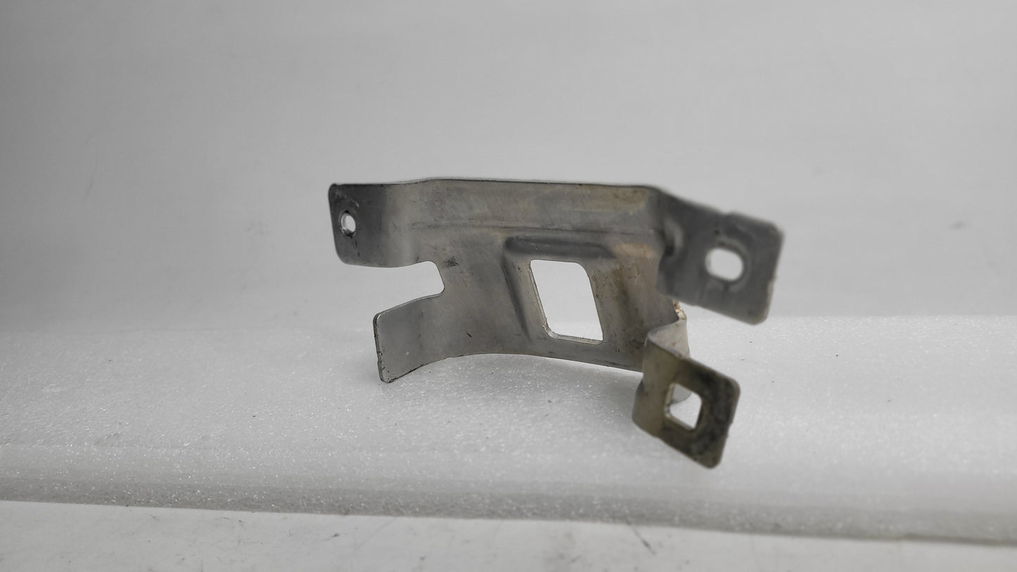 BMW M3 G80 FRONT BUMPER RIGHT MOUNT VERTICAL CONNECTION 7422224 - MPerformance.parts