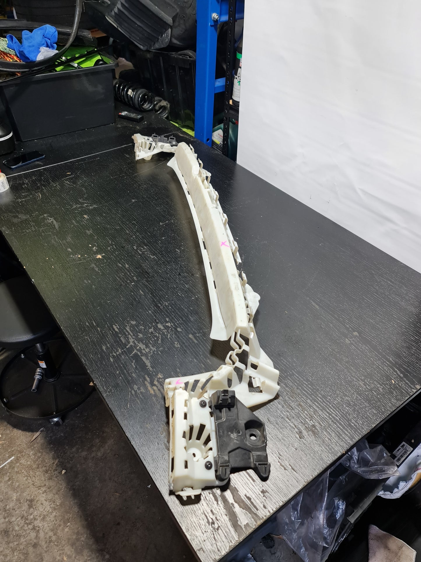 2015-2020 BMW 3s M3,M4 F80 F82 F83 F30 F32 Rear Bumper Cover Brace Bracket Guide 6632 6795928-05 - MPerformance.parts
