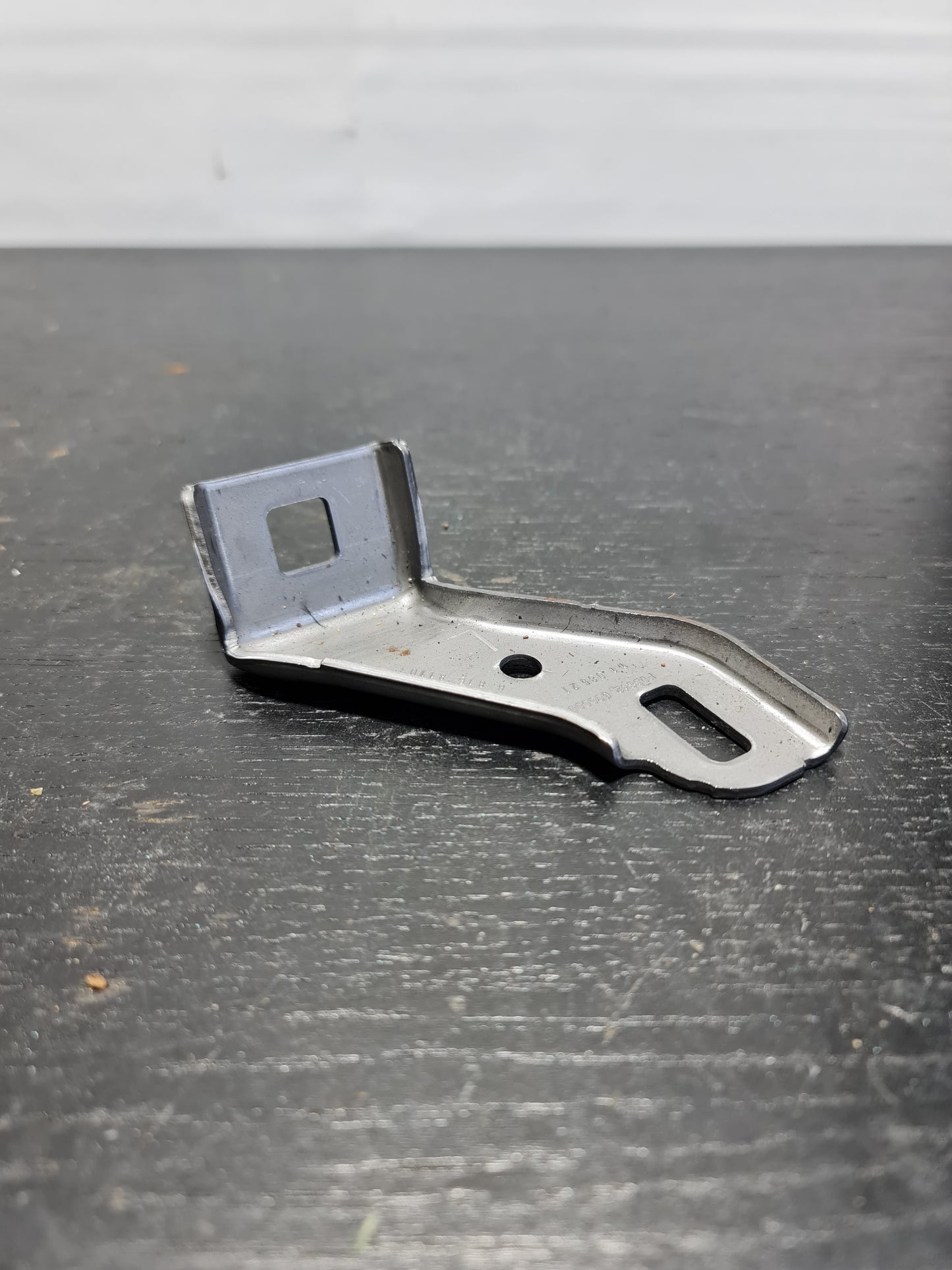 BMW G21 3er G20 Holder Tunnelstütze Left Right 6816812 6816811 - MPerformance.parts