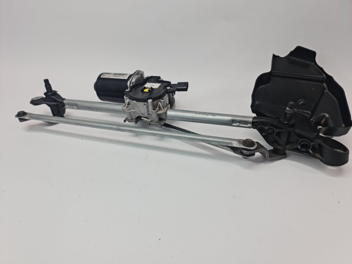 GENUINE BMW M4 SERIES FRONT WIPER MOTOR LINKAGE - MPerformance.parts