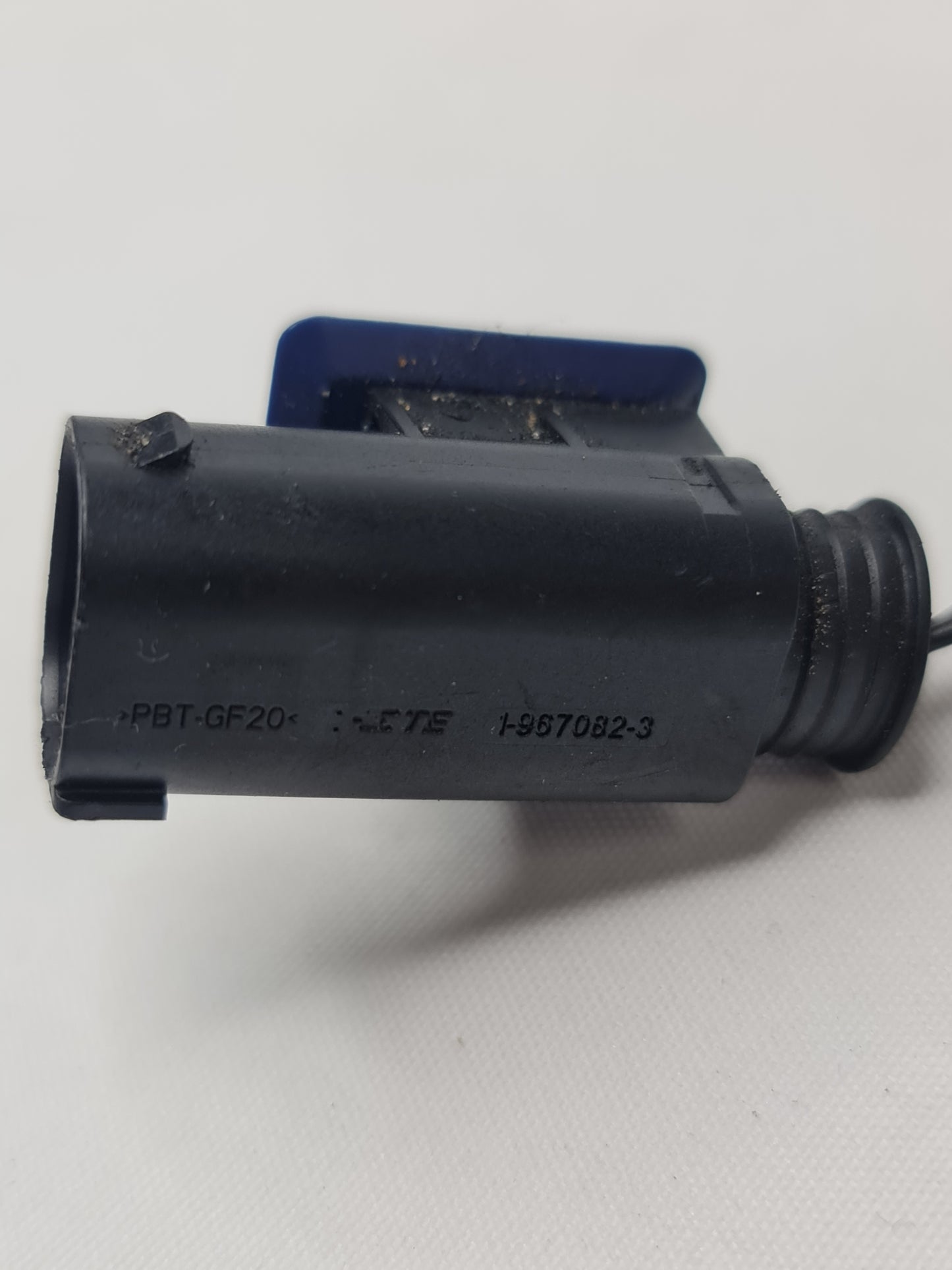 2016 BMW X5 F15 2.0 xDrive40e Hybrid RHD Bonnet Hood Catch Latch Lock 1-967082-3 - MPerformance.parts
