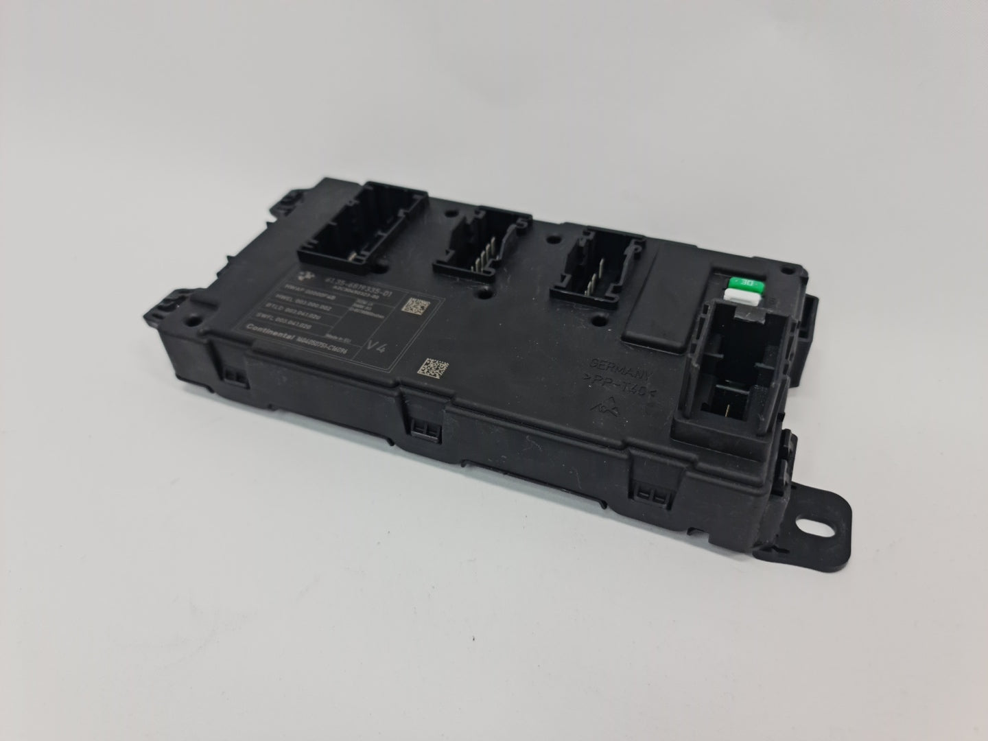 2015 - 2020 BMW M3 M4 F80 F82 Comfort Control Unit Module Oem 6819335 - MPerformance.parts