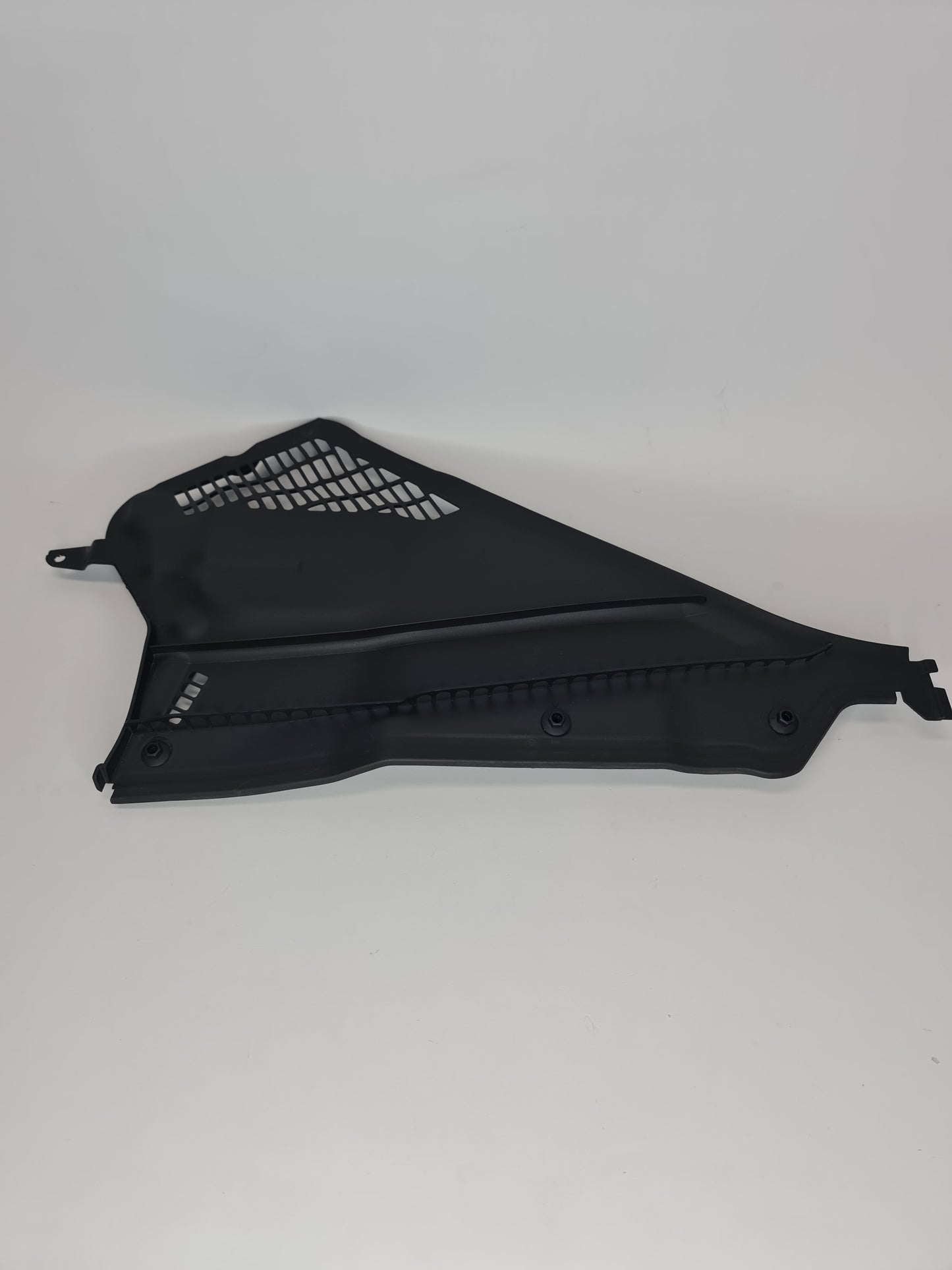 BMW M4 scuttle panel trim right F82 2017 64318059698 - MPerformance.parts