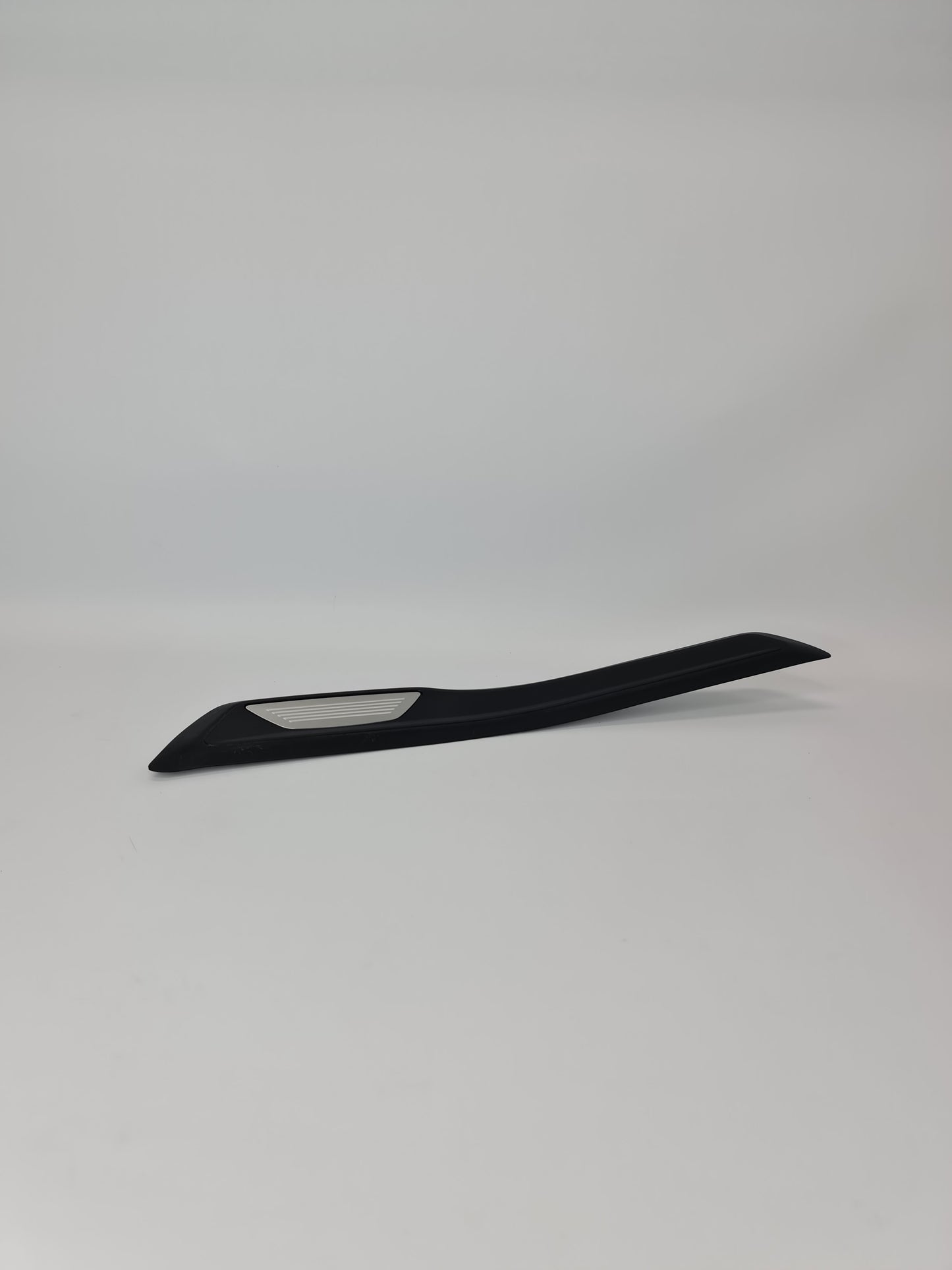 BMW 320I - REAR RIGHT DOOR INNER SILL SCUFF PANEL 2012-2017 - MPerformance.parts