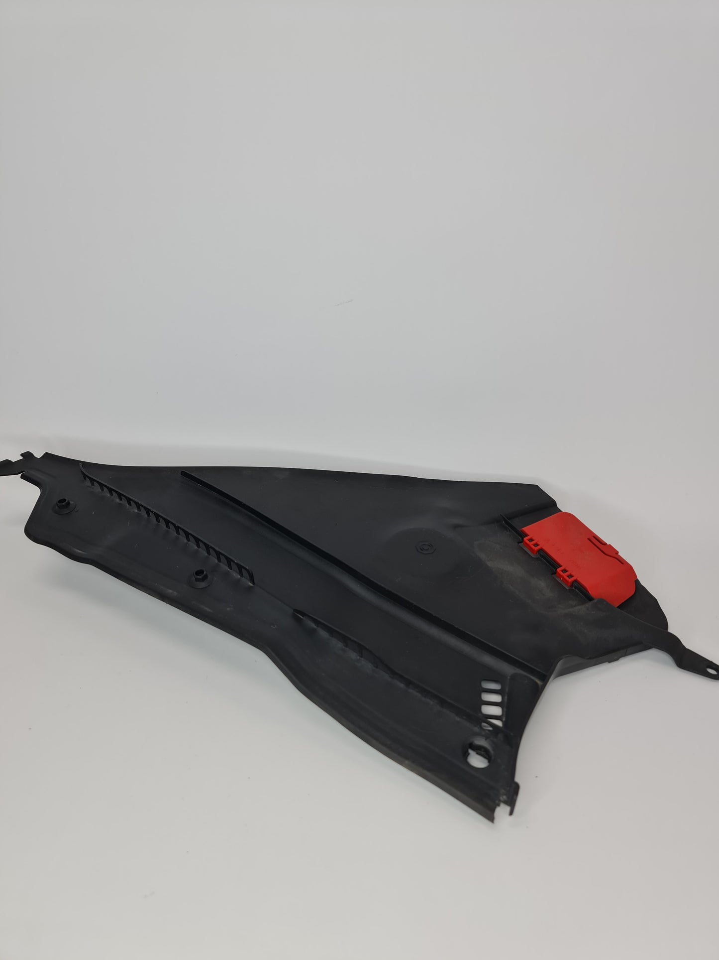 BMW 3 4 Series F80 M3 F82 M4 Trim Cowl Panel Cover Engine Mounting 8059700 51718059700 - MPerformance.parts