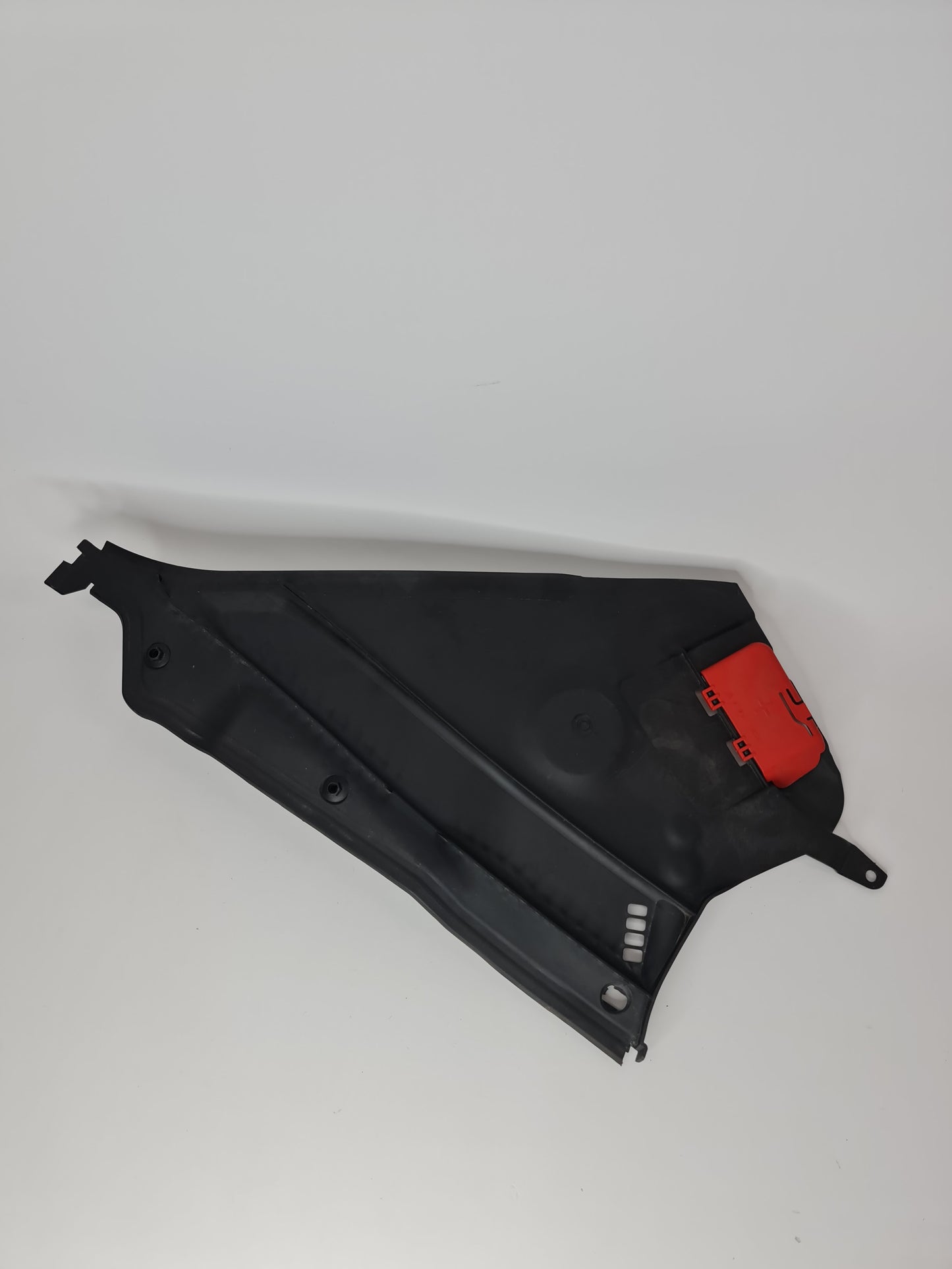 BMW 3 4 Series F80 M3 F82 M4 Trim Cowl Panel Cover Engine Mounting 8059700 51718059700 - MPerformance.parts