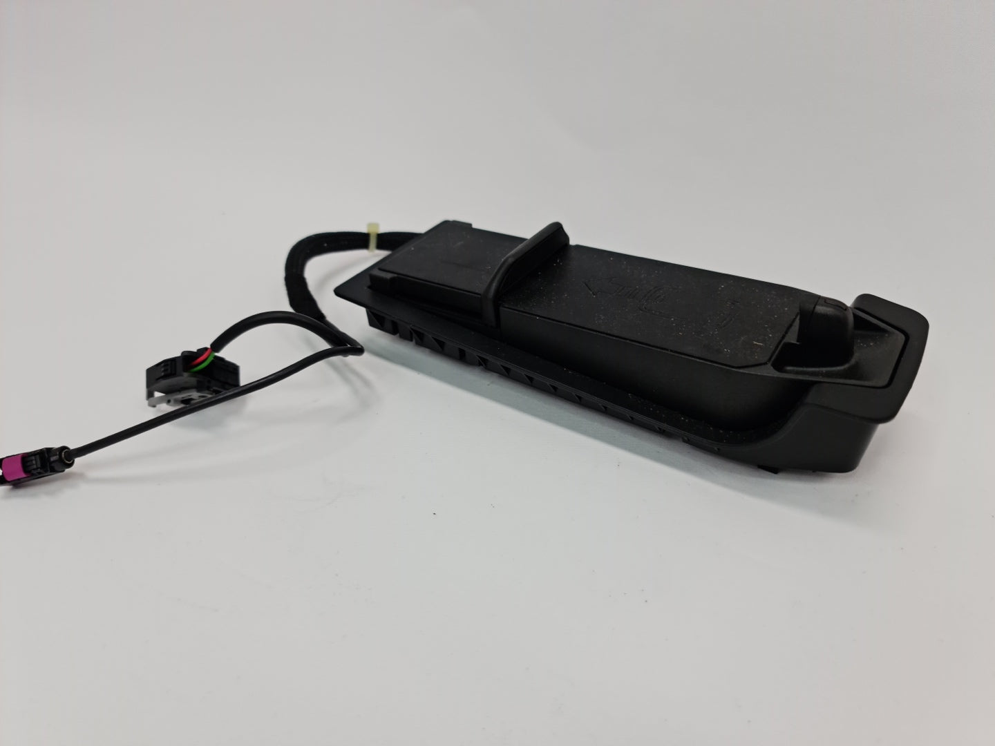 15-20 OEM BMW F22 F23 F30 F32 F80 M3 M4 Center Console Phone Wireless Charger - MPerformance.parts