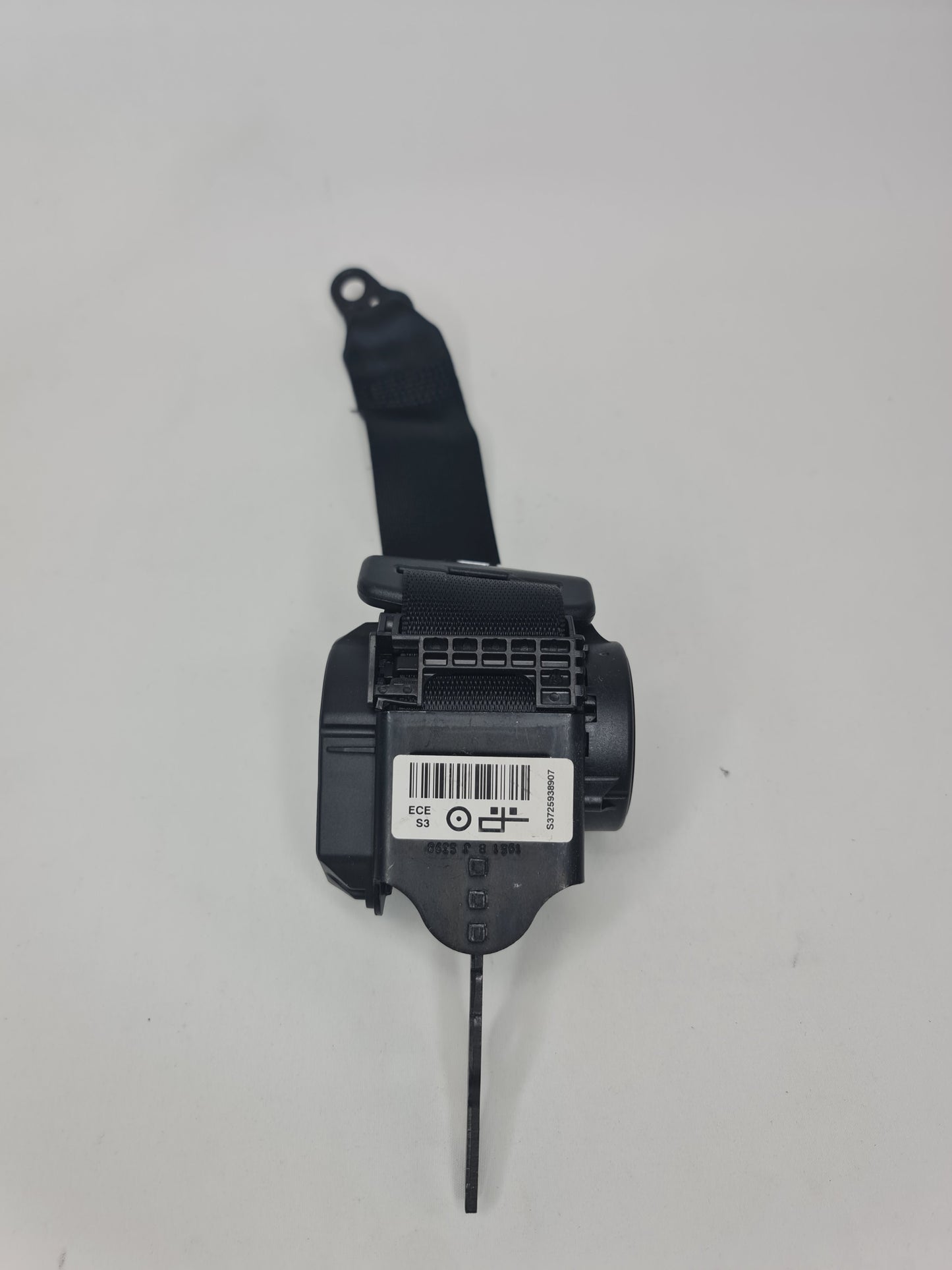 BMW 3 F34 Gran Turismo 2.0d 135Kw Rear Right Seatbelt 2014 619185300E - MPerformance.parts