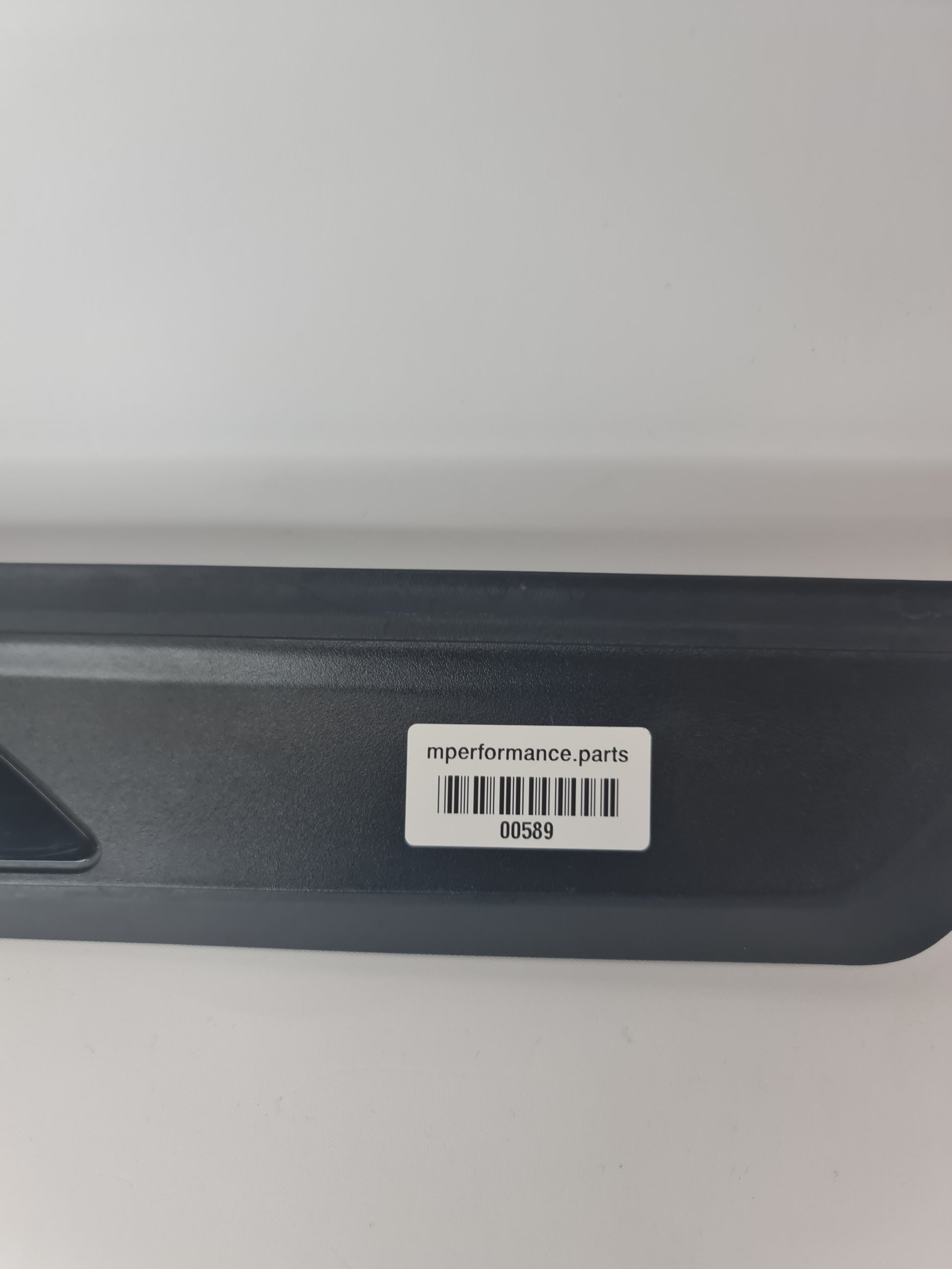 BMW 2 Coupé F87 entry M trim strip 8073609 51478073609 8073609 01 - MPerformance.parts