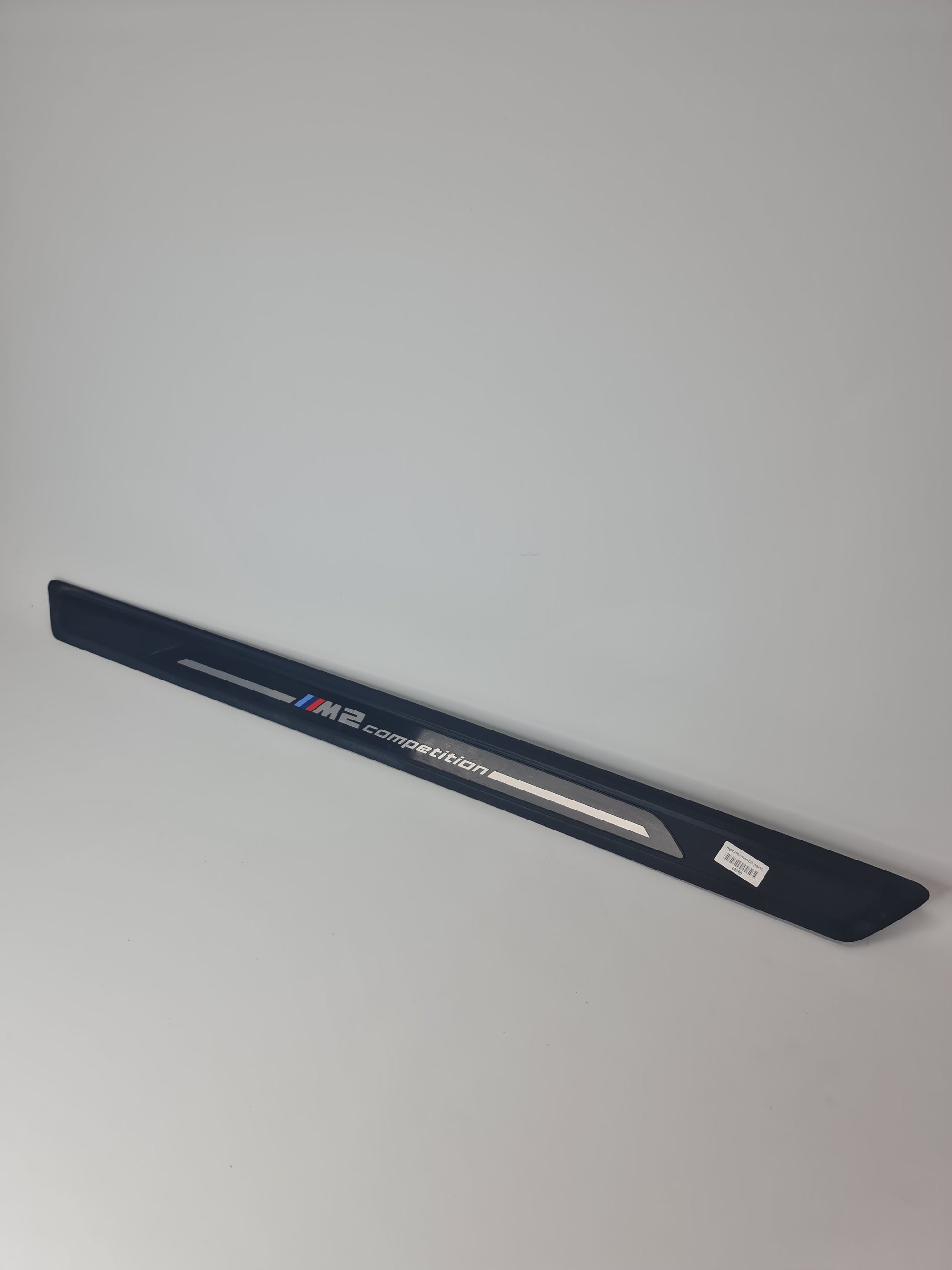 BMW 2 Coupé F87 entry M trim strip 8073609 51478073609 8073609 01 - MPerformance.parts