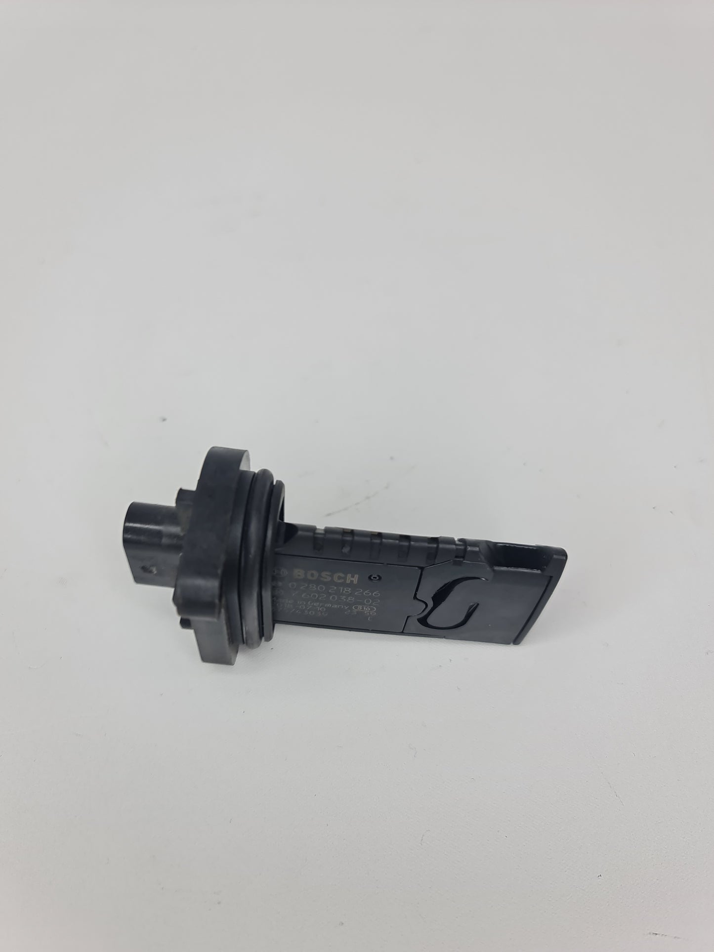 2012-2020 BMW 13-62-7-602-038 BMW 13627602038 Mass Air Flow Sensor 7602038 02 - MPerformance.parts