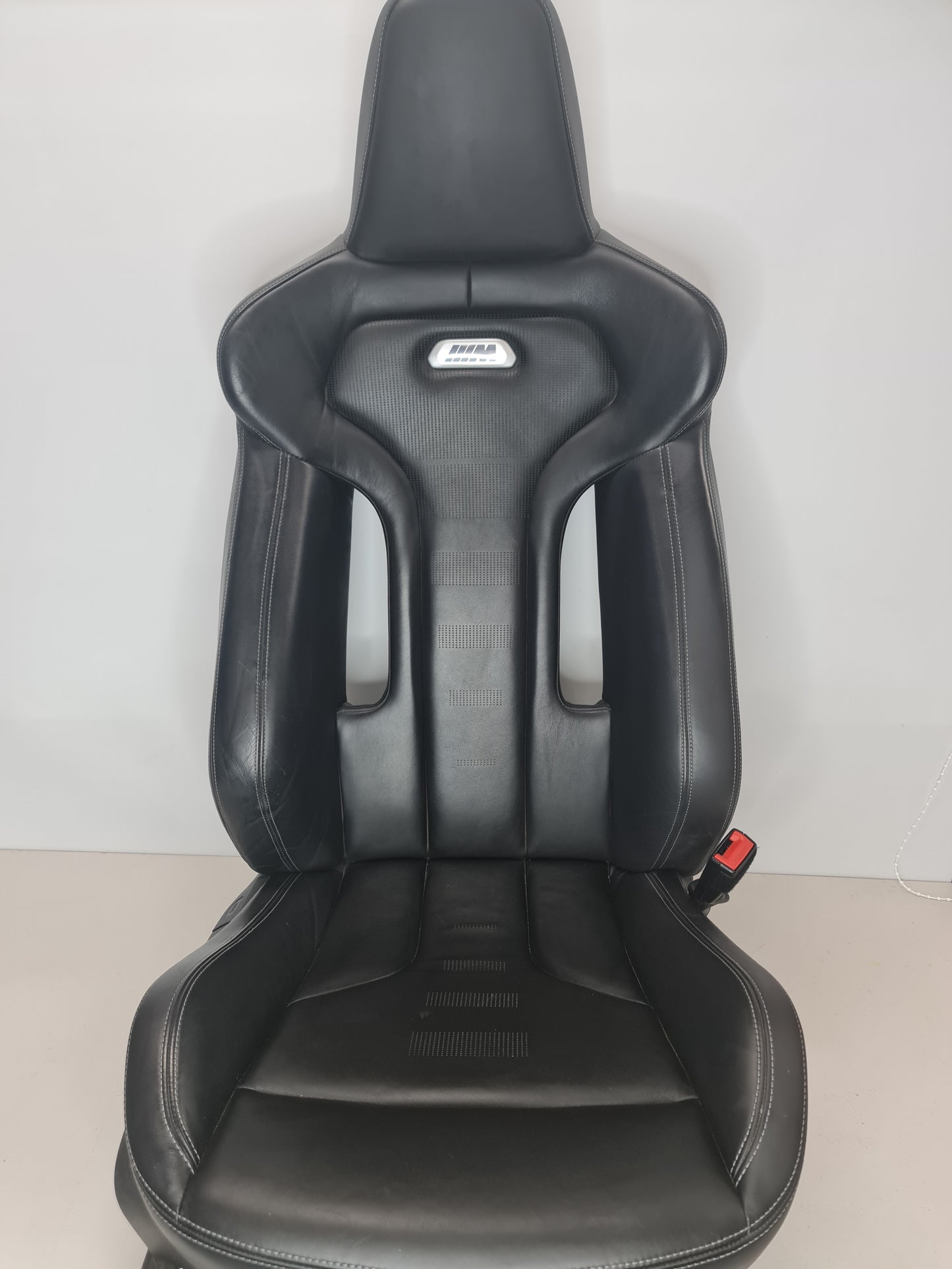 DRIVERS SIDE F82 M4 FRONT SEAT MERINO LEATHER