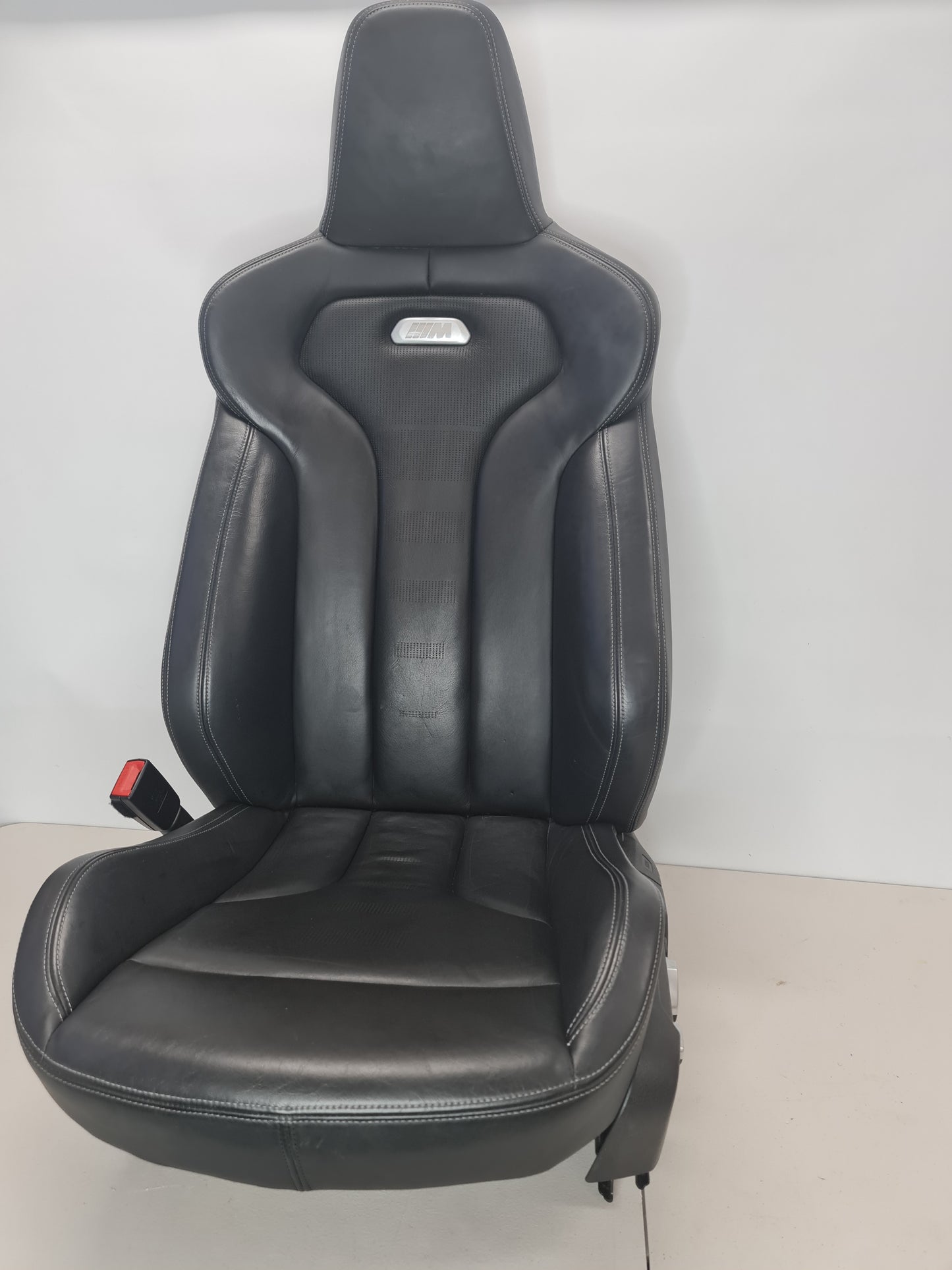 PASSENGER SIDE F80 M3 COMPETITION FRONT SEAT LEATHER